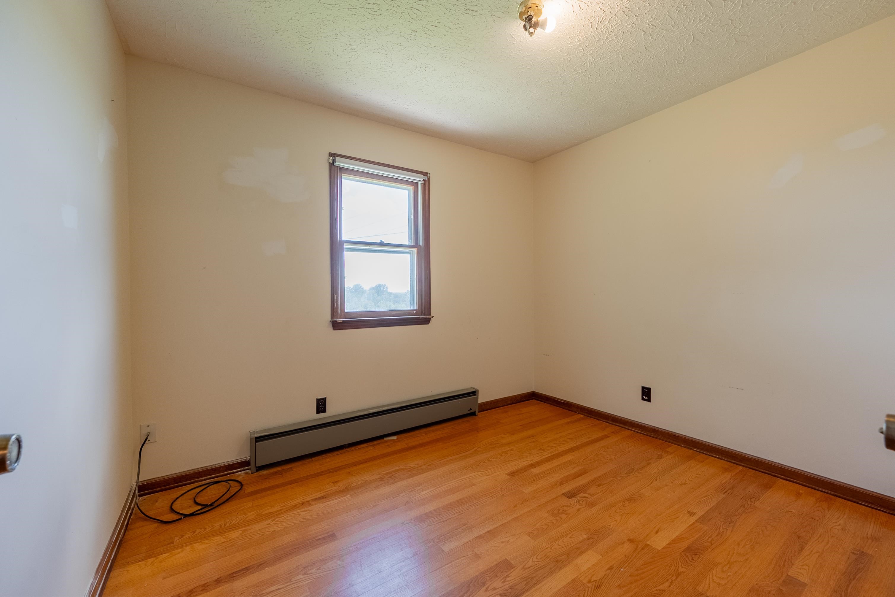 49 Hoover Road Hillsville VA 24343