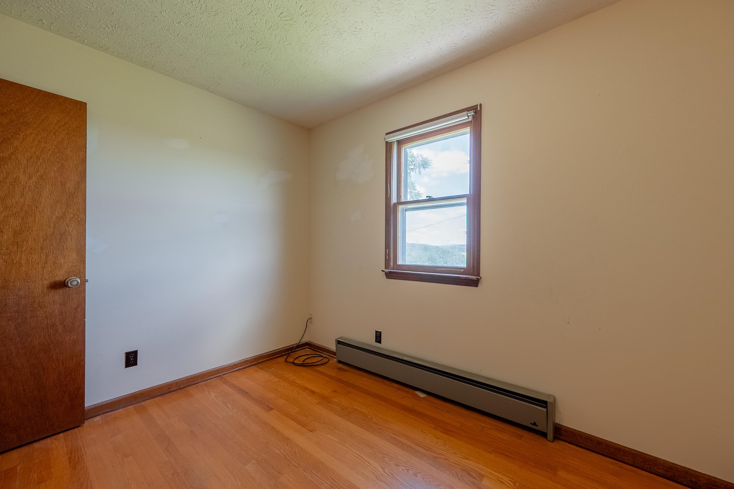 49 Hoover Road Hillsville VA 24343