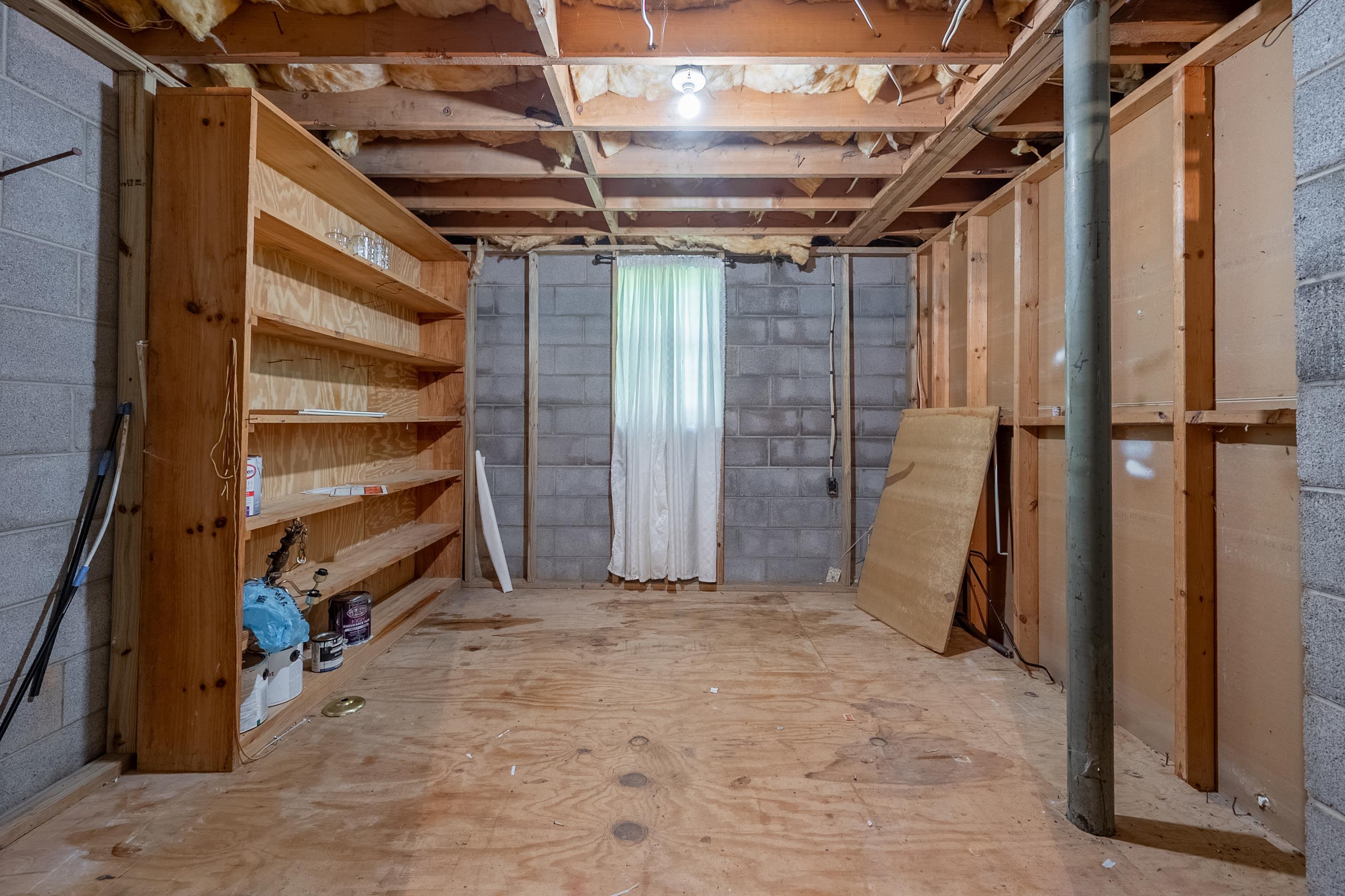 49 Hoover Road Hillsville VA 24343