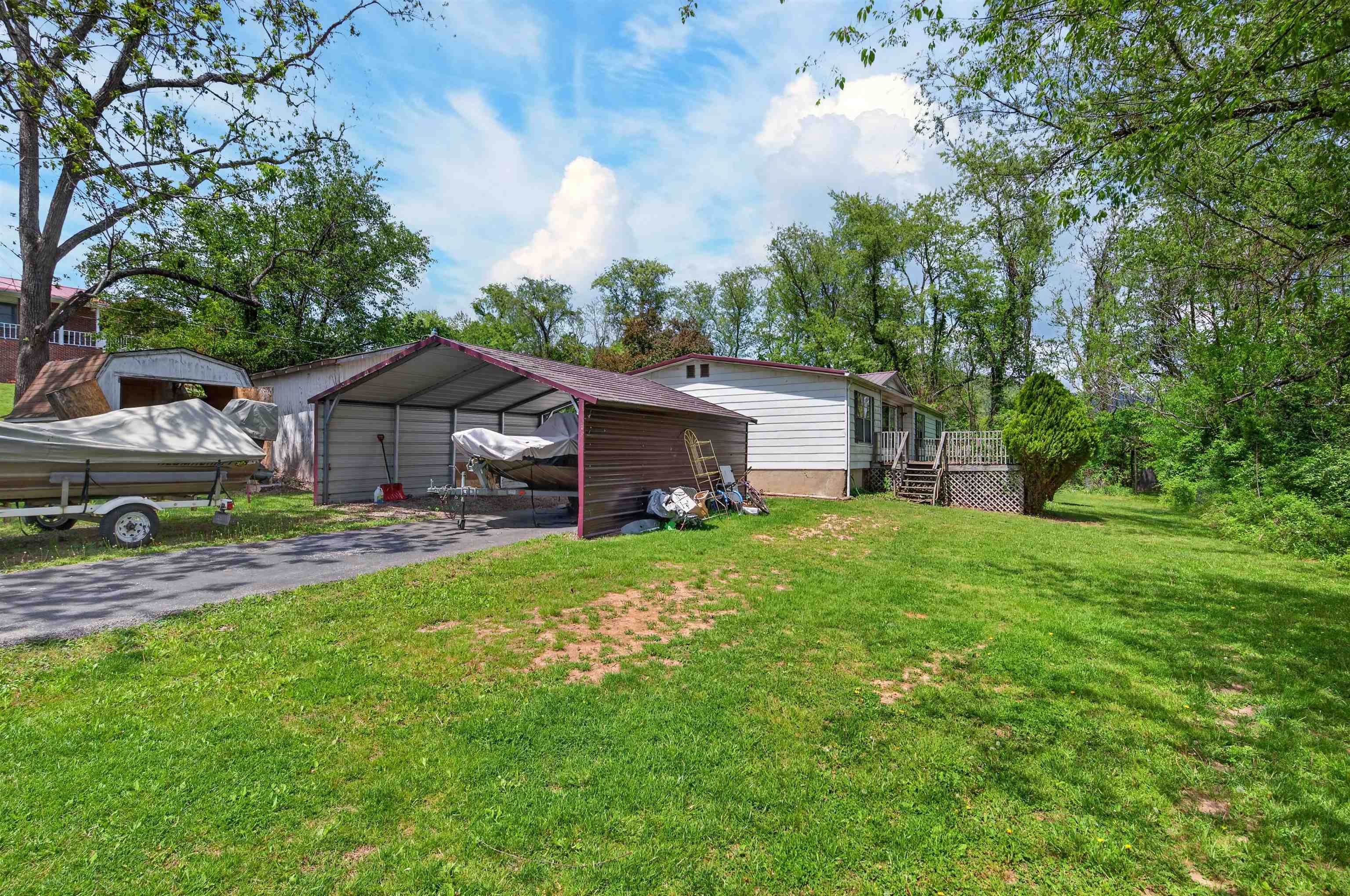 6135 Parrott Mountain Road Parrott VA 24132