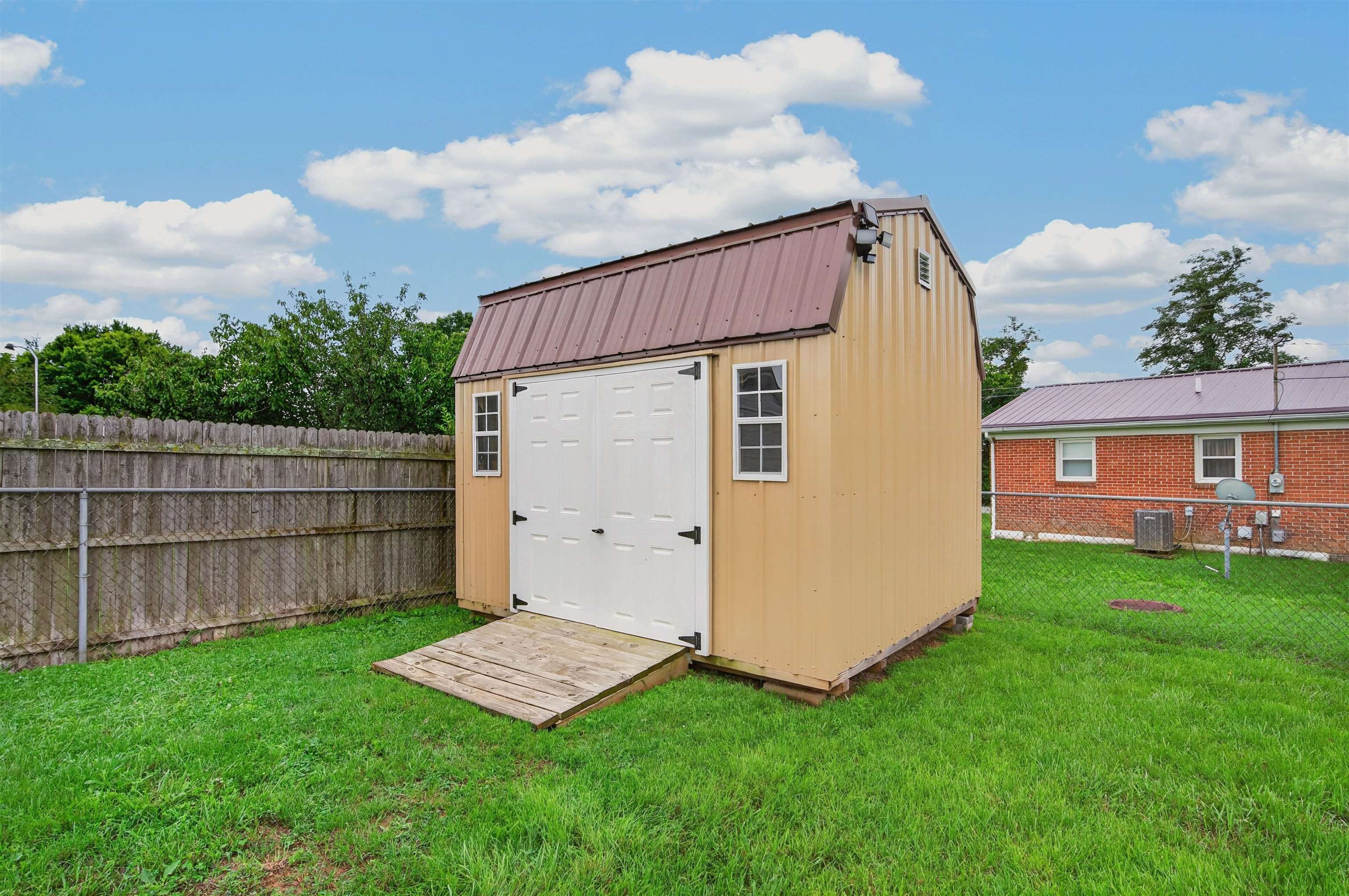 6295 Skyview Circle Dublin VA 24084