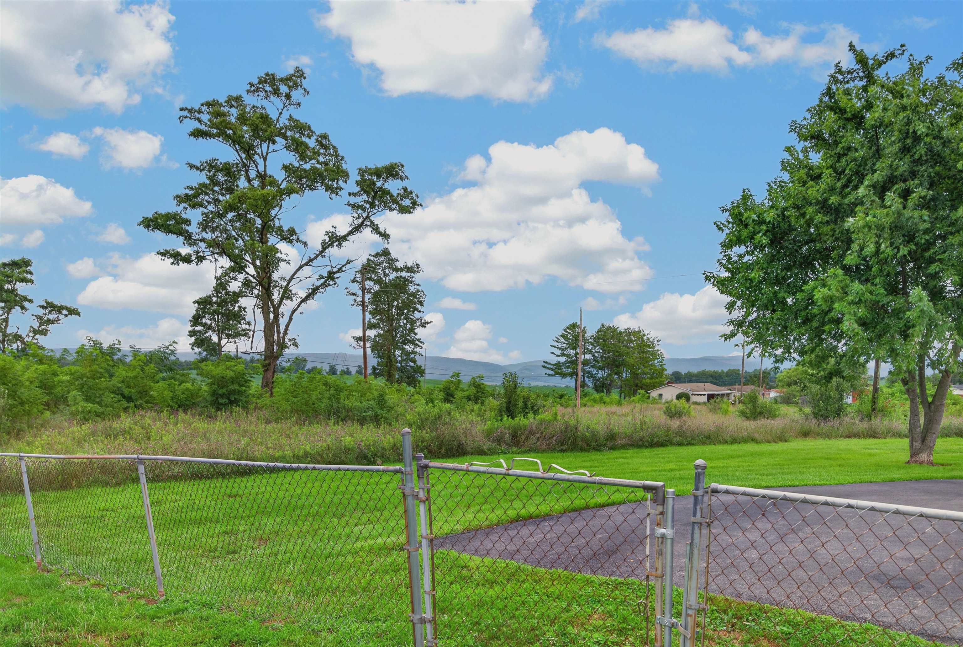 6295 Skyview Circle Dublin VA 24084