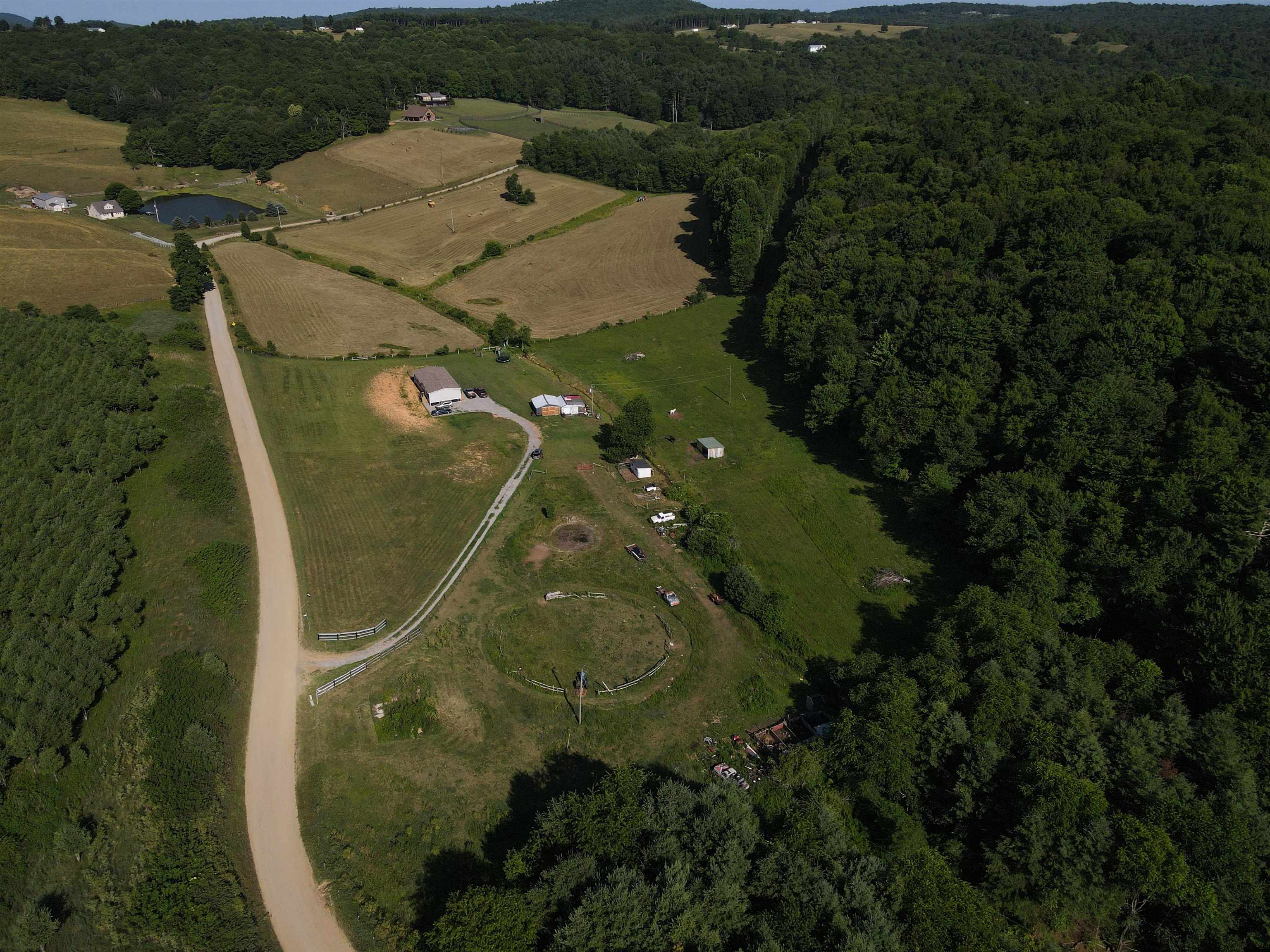595 Emmanuel Road SW Willis VA 24380