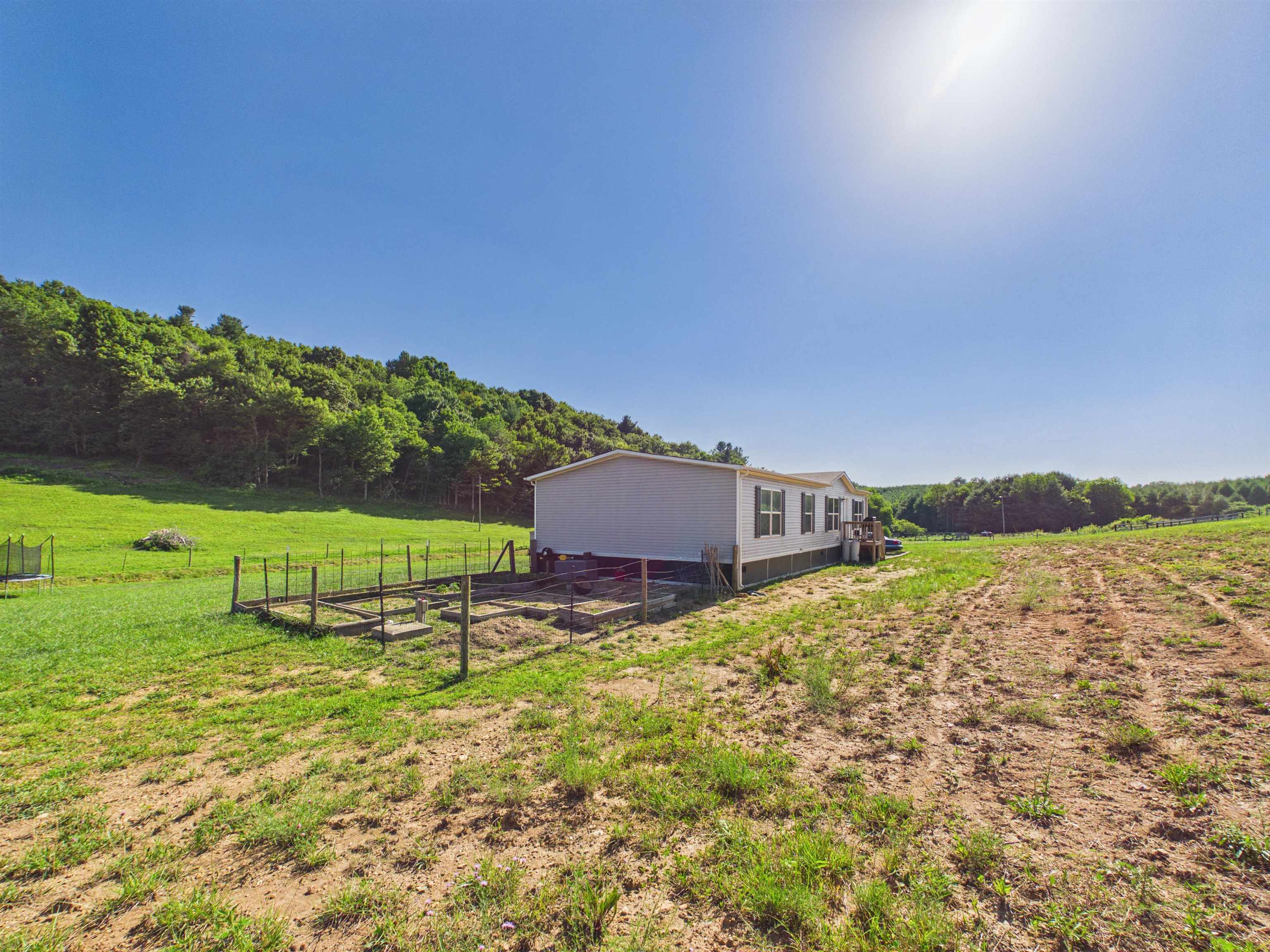 595 Emmanuel Road SW Willis VA 24380