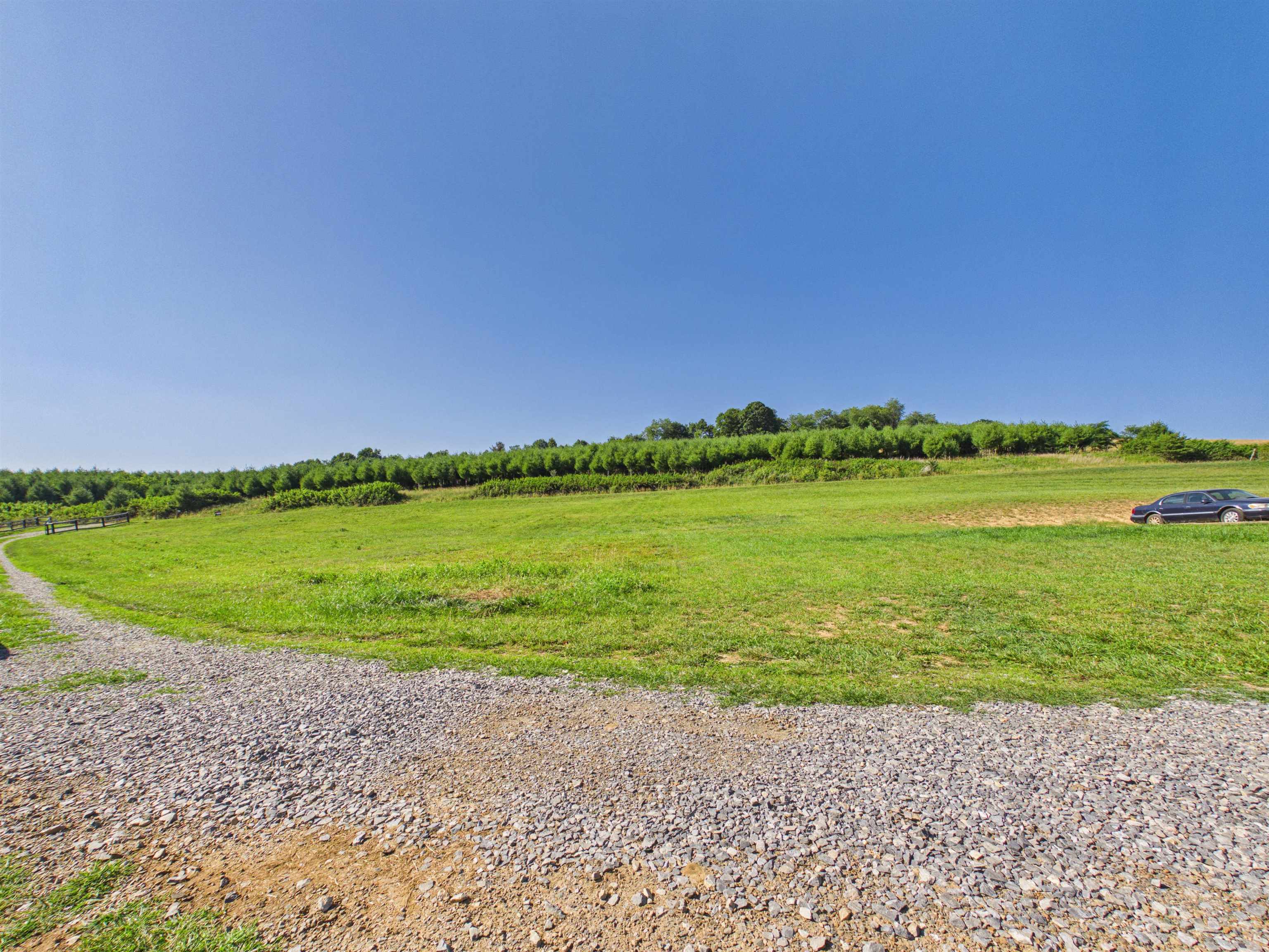 595 Emmanuel Road SW Willis VA 24380
