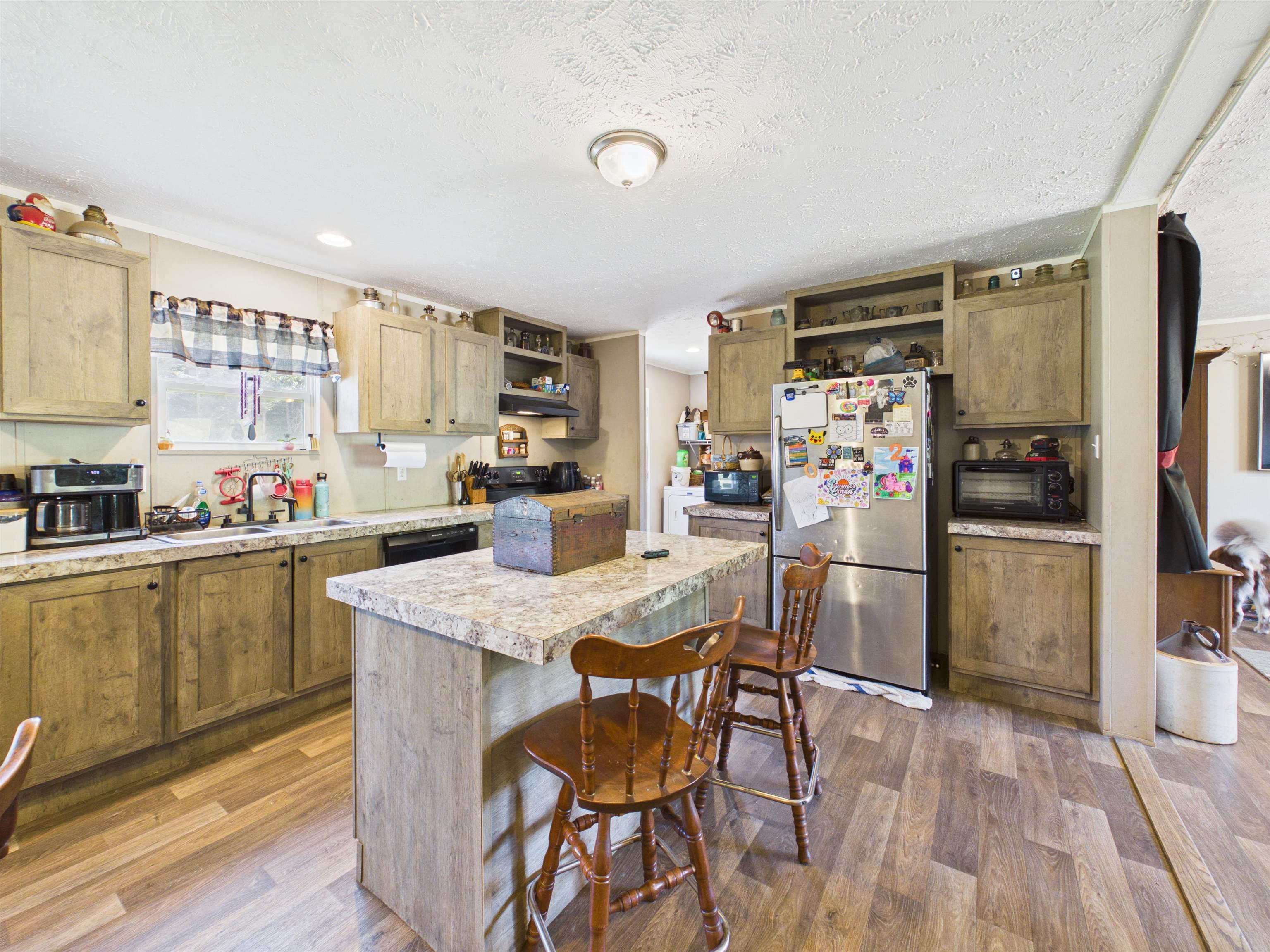 595 Emmanuel Road SW Willis VA 24380