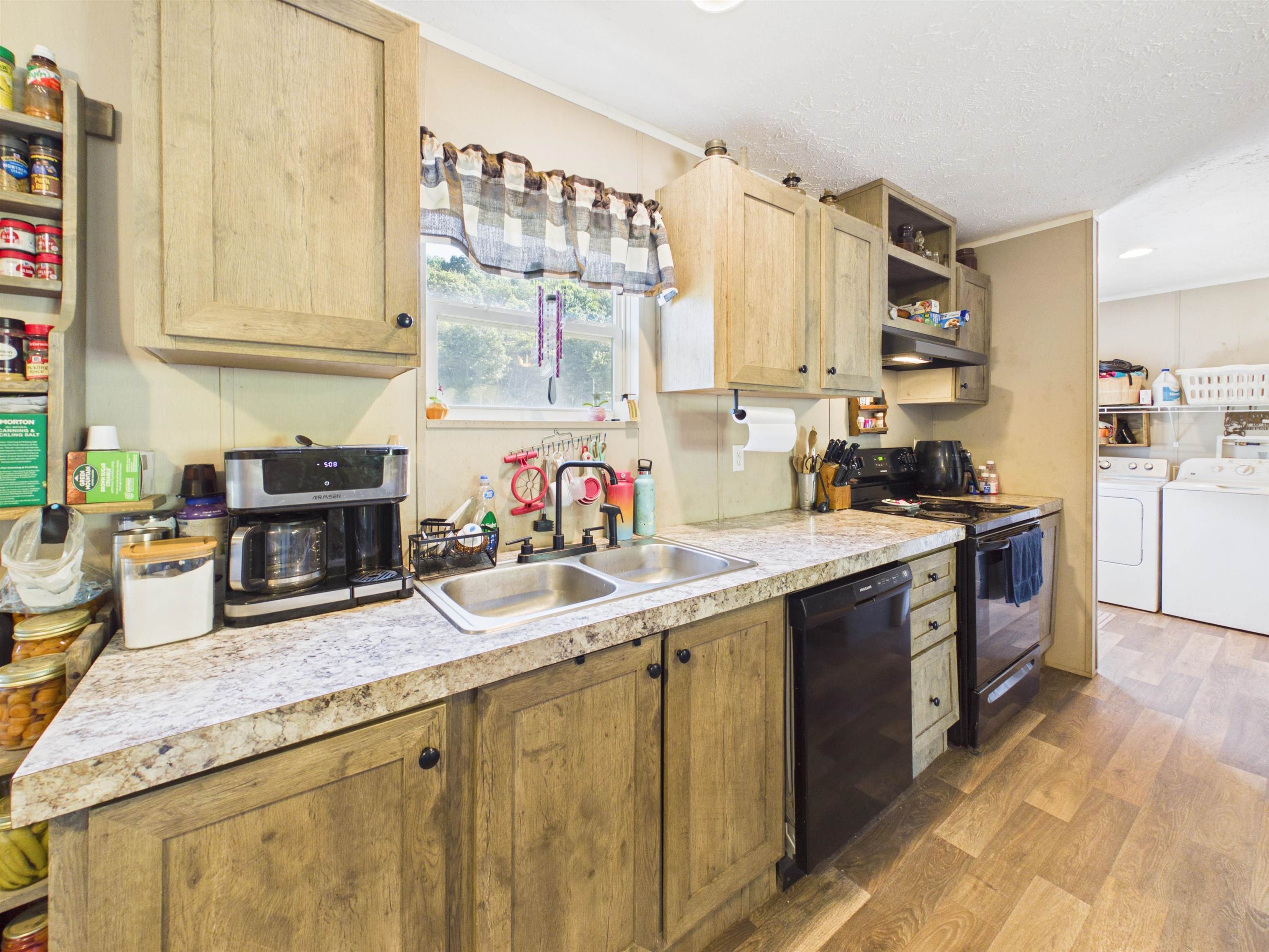 595 Emmanuel Road SW Willis VA 24380