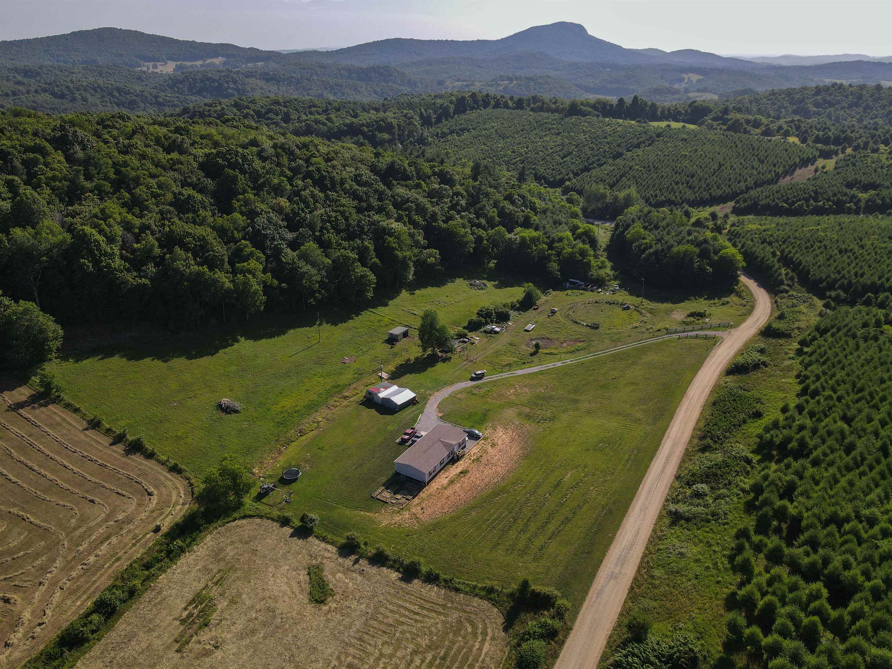 595 Emmanuel Road SW Willis VA 24380