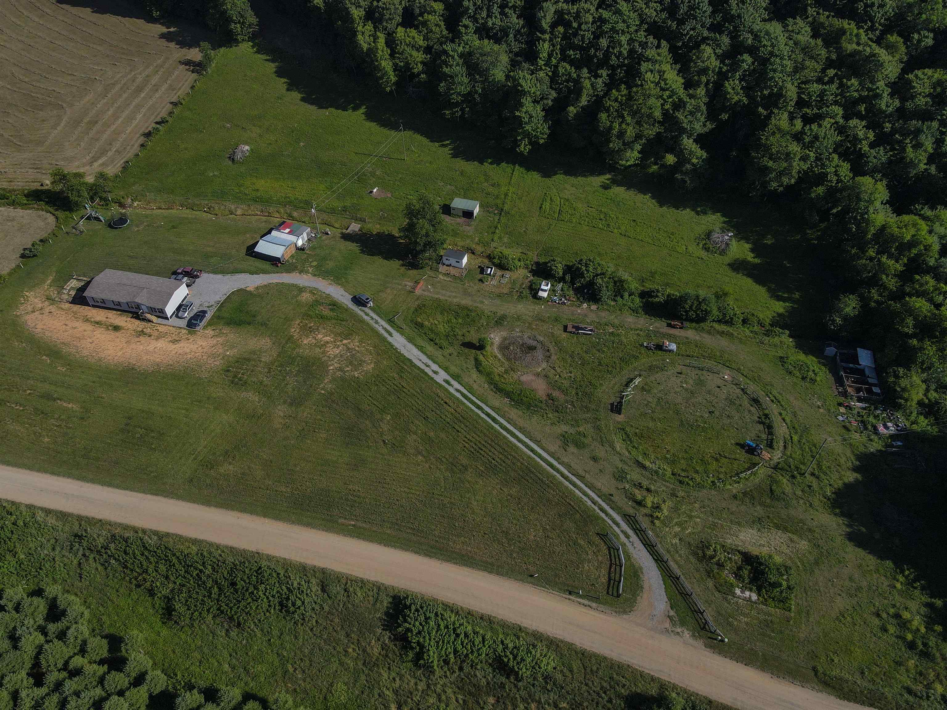 595 Emmanuel Road SW Willis VA 24380