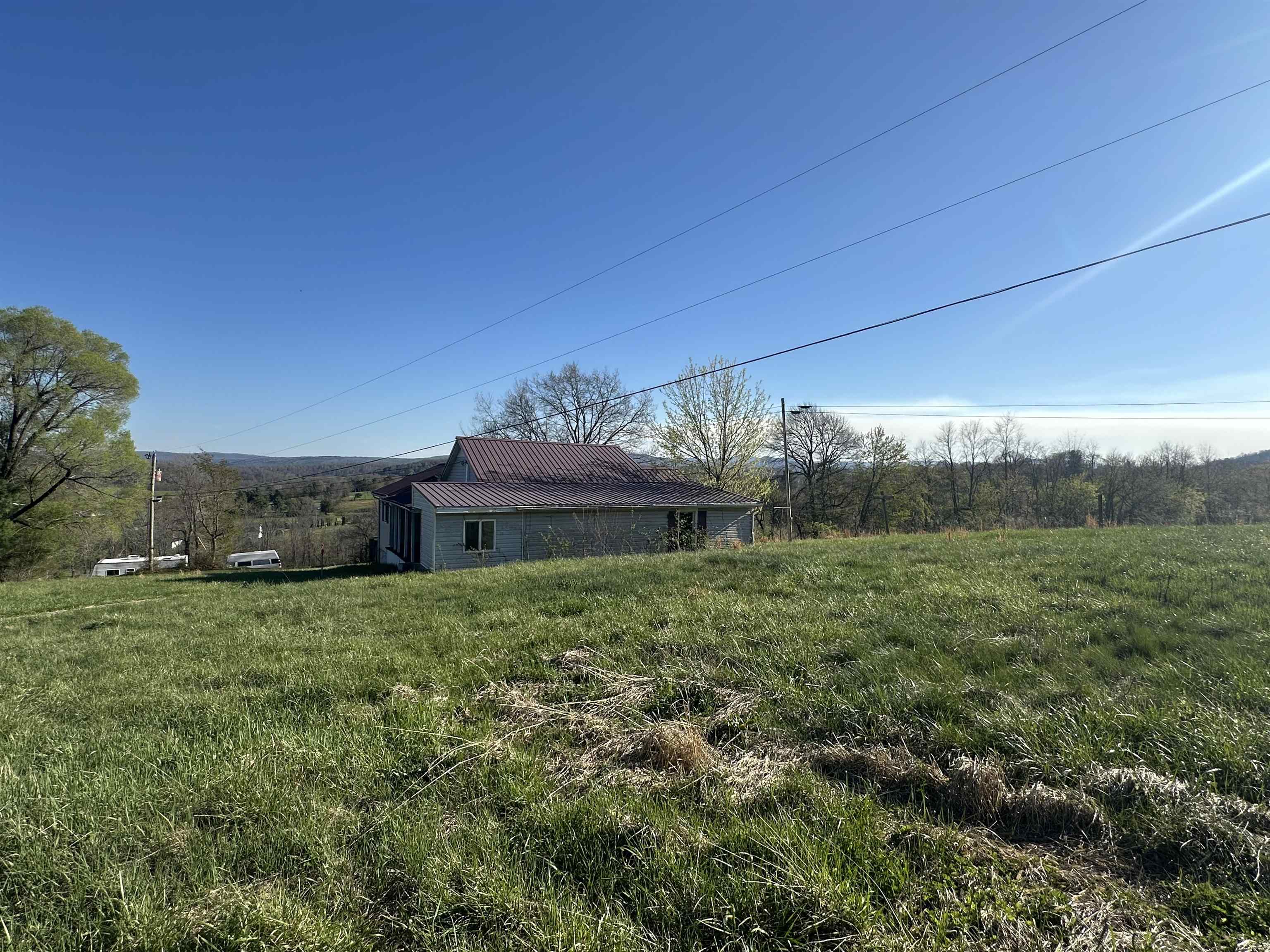 245 Racoon Run Wytheville VA 24382