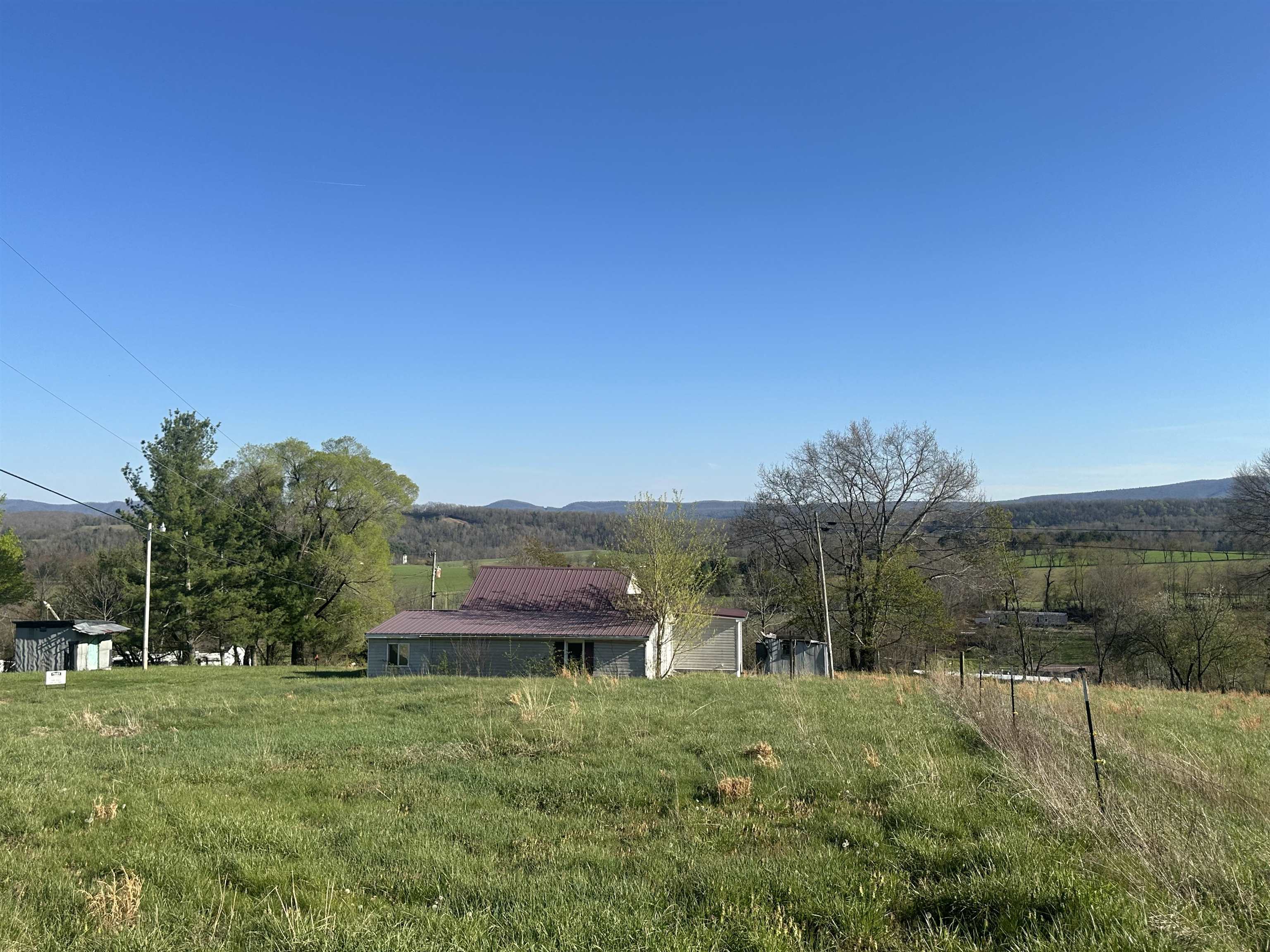 245 Racoon Run Wytheville VA 24382