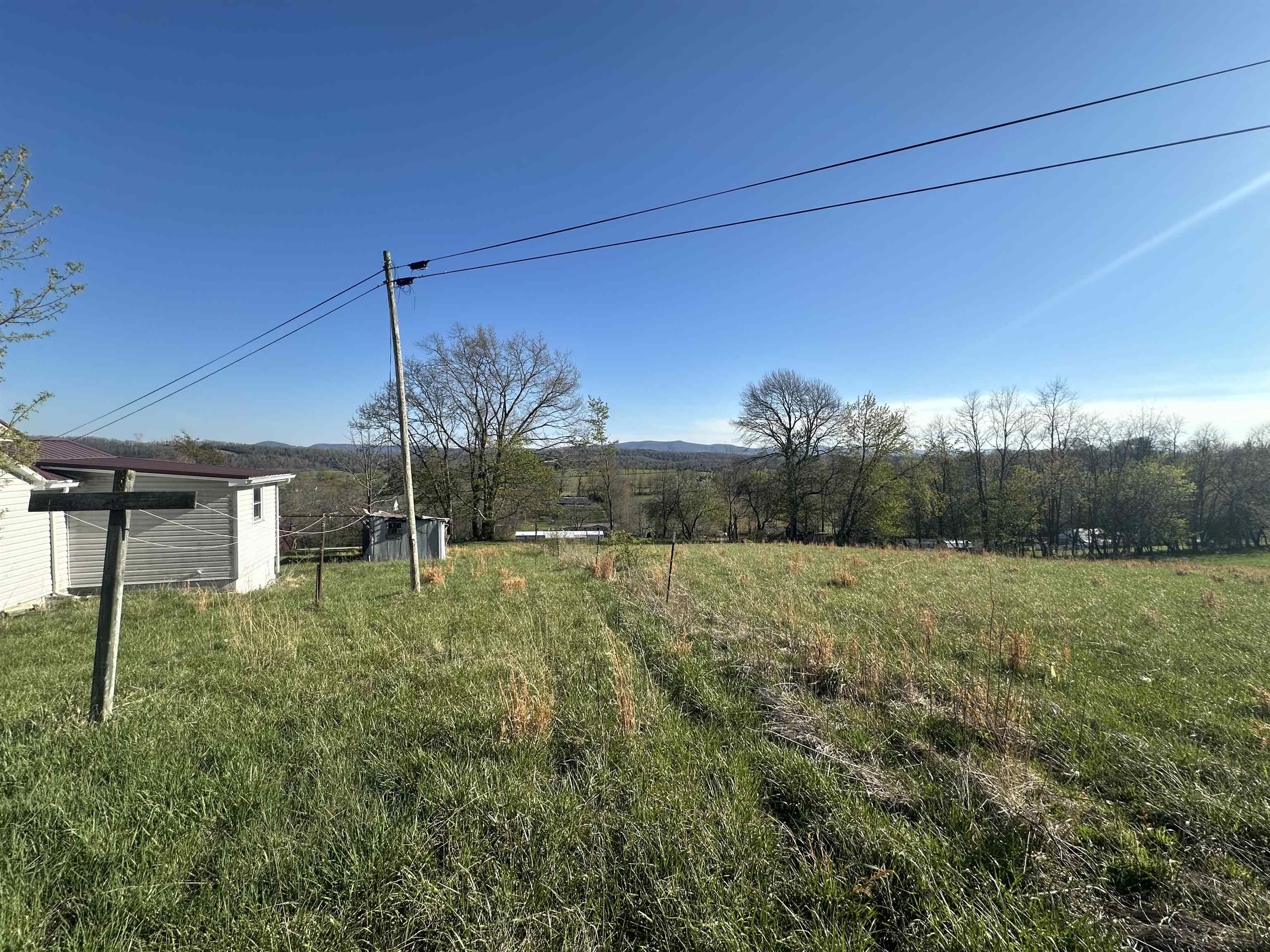 245 Racoon Run Wytheville VA 24382