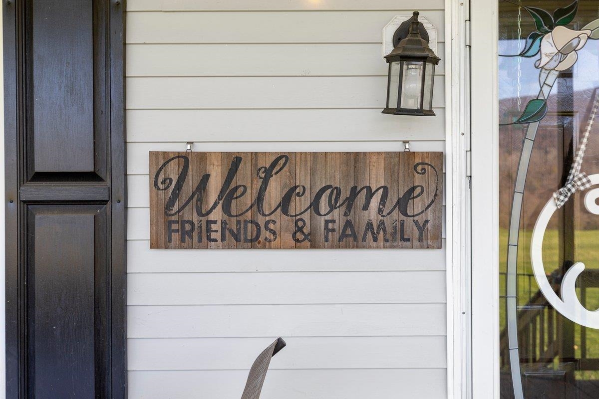 247 Penvir Road Narrows VA 24124