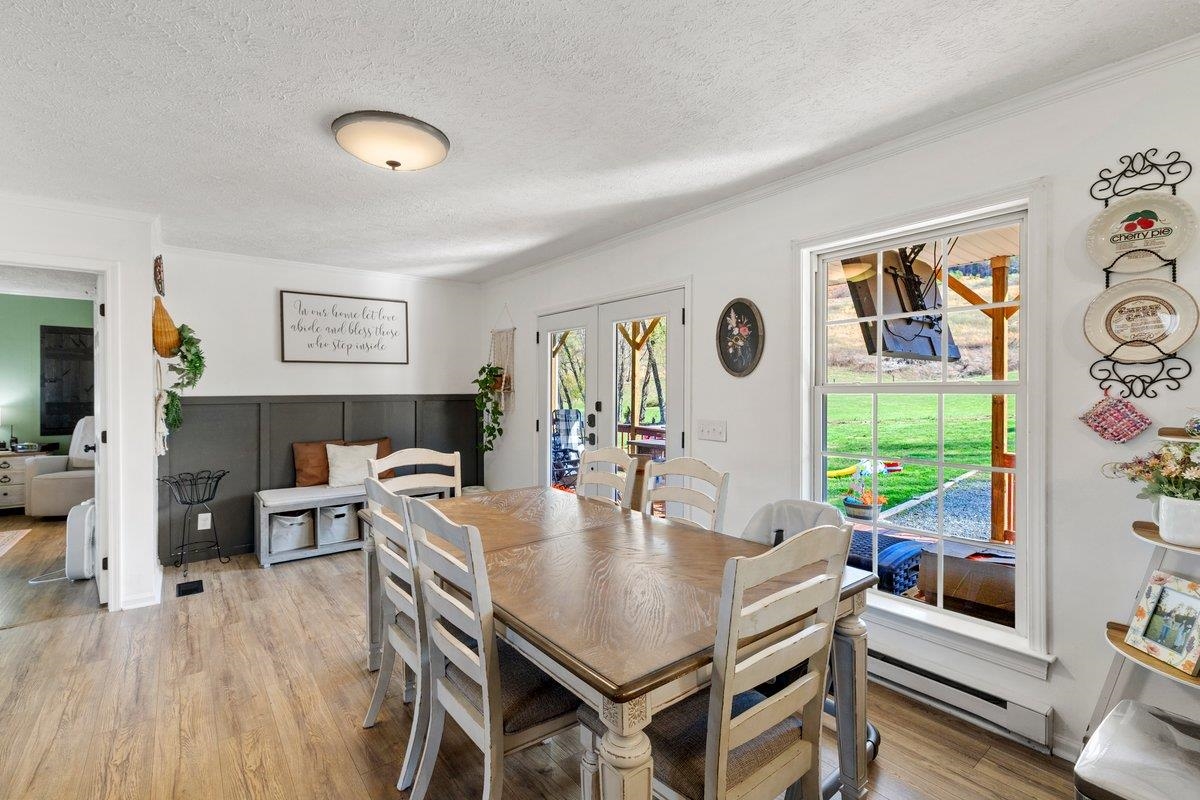 247 Penvir Road Narrows VA 24124