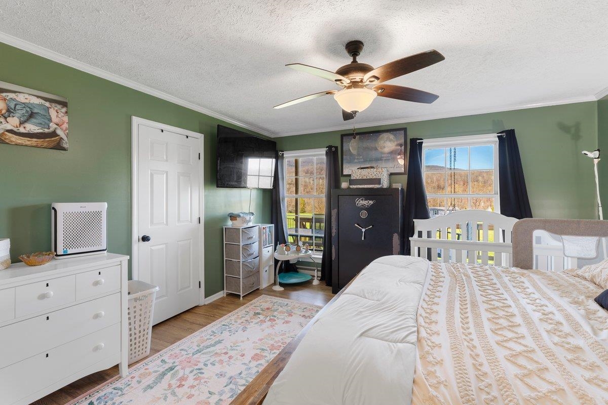 247 Penvir Road Narrows VA 24124