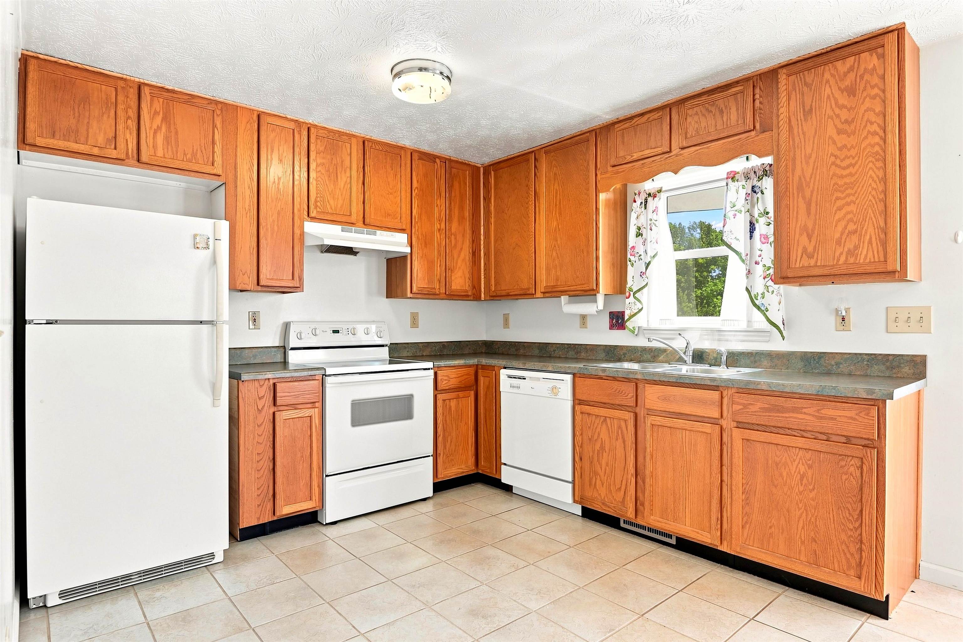 111 Hagan Street NE Christiansburg VA 24073