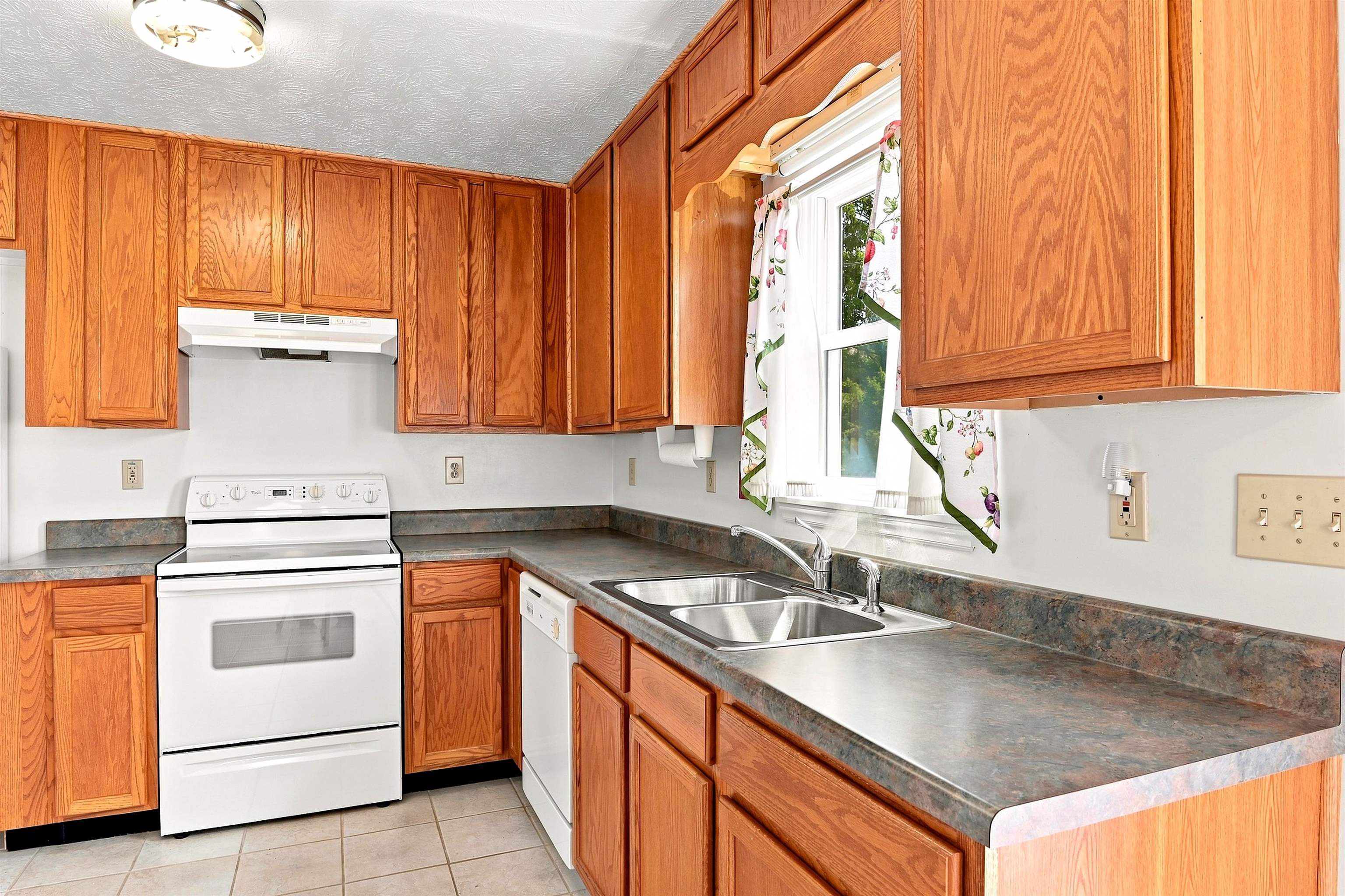 111 Hagan Street NE Christiansburg VA 24073