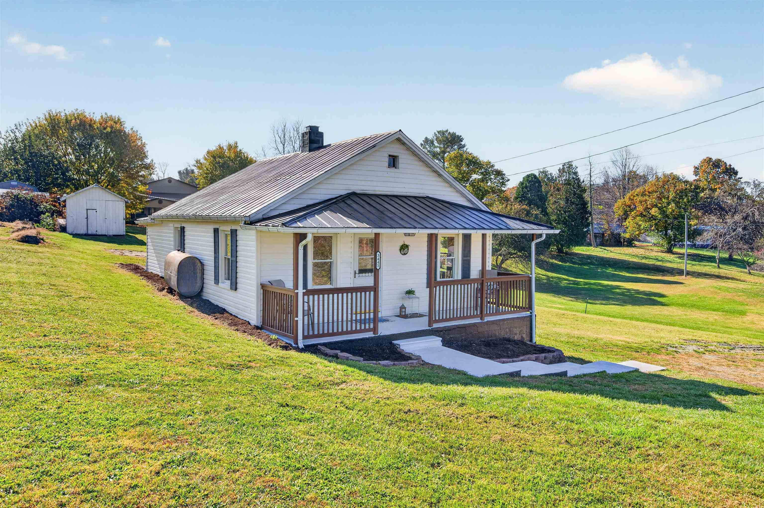 3445 W Lee Highway Wytheville VA 24382