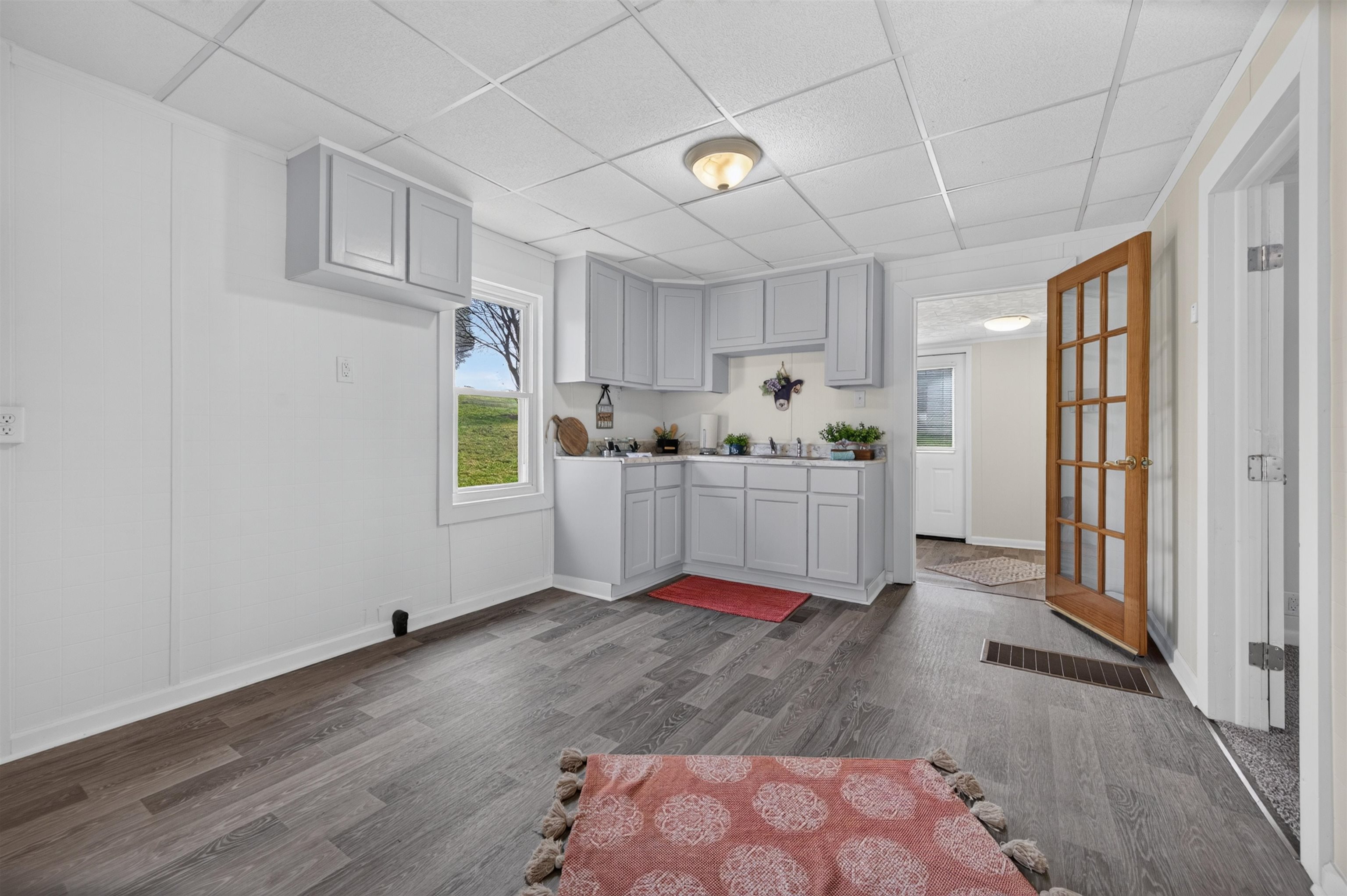 3445 W Lee Highway Wytheville VA 24382
