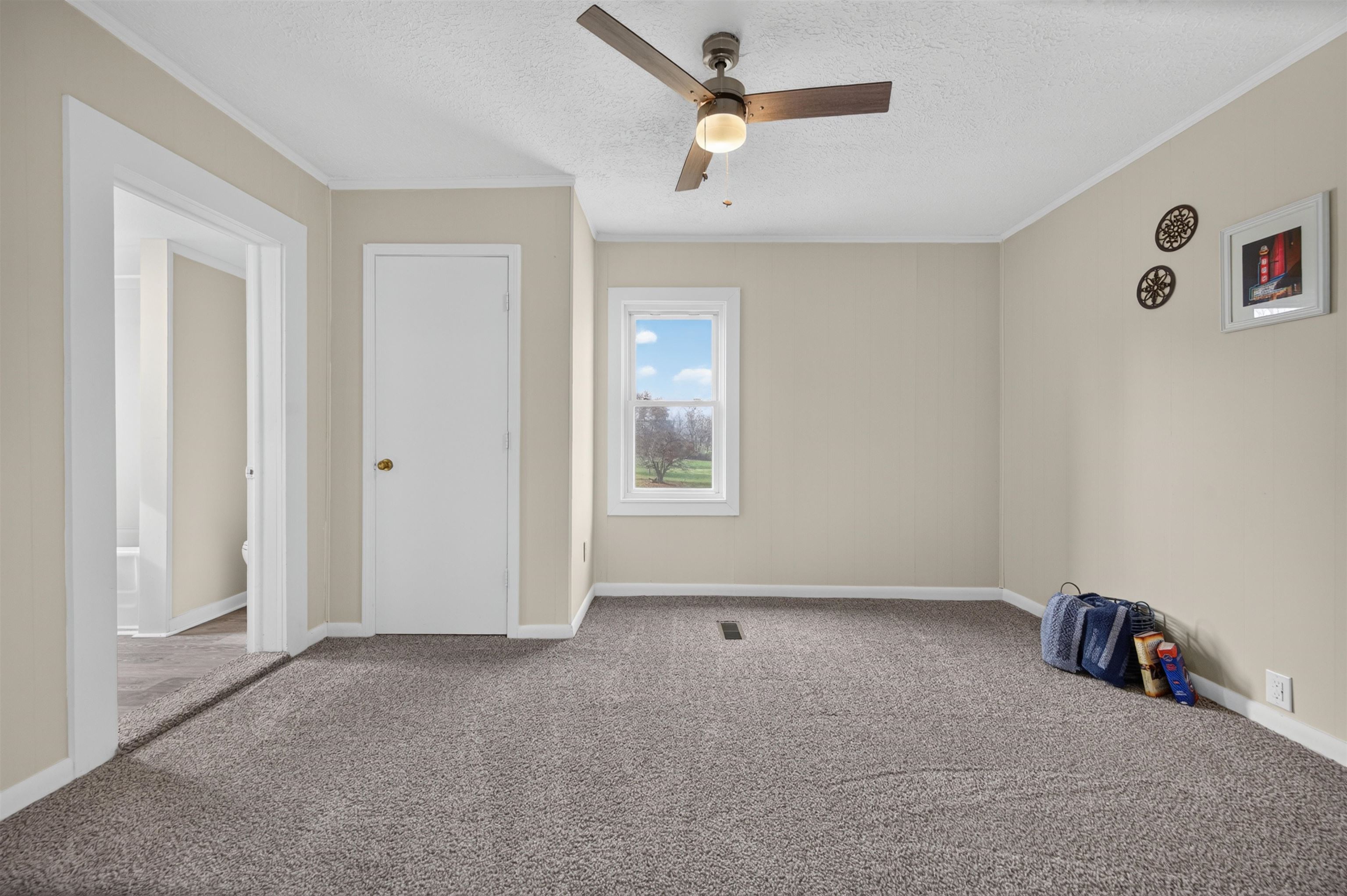 3445 W Lee Highway Wytheville VA 24382
