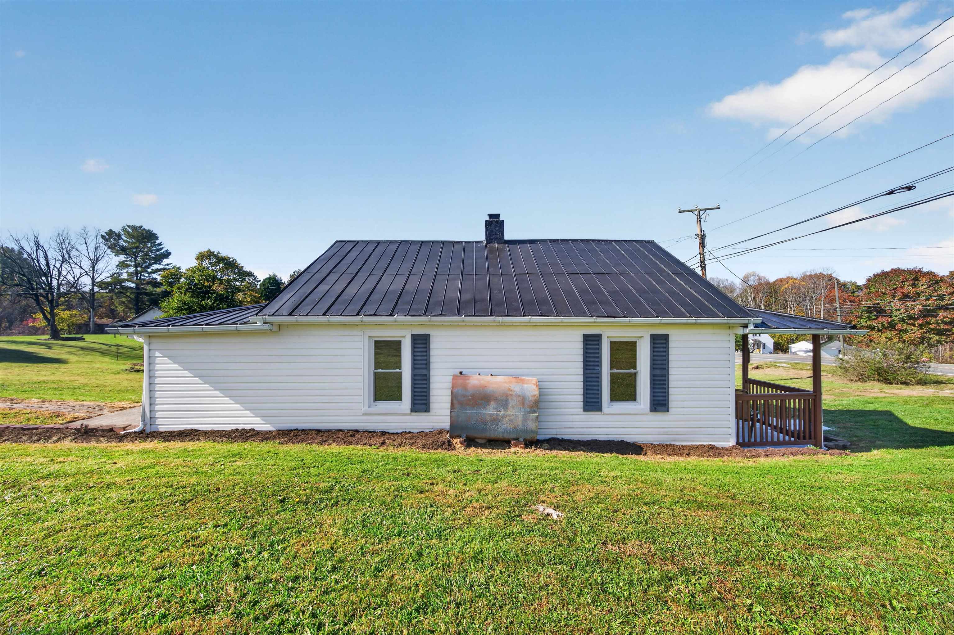 3445 W Lee Highway Wytheville VA 24382