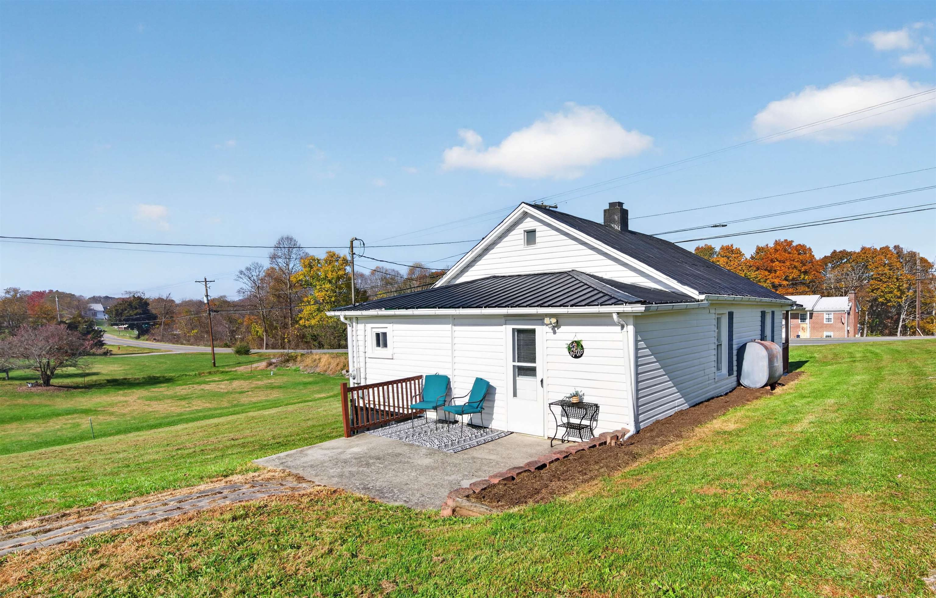 3445 W Lee Highway Wytheville VA 24382