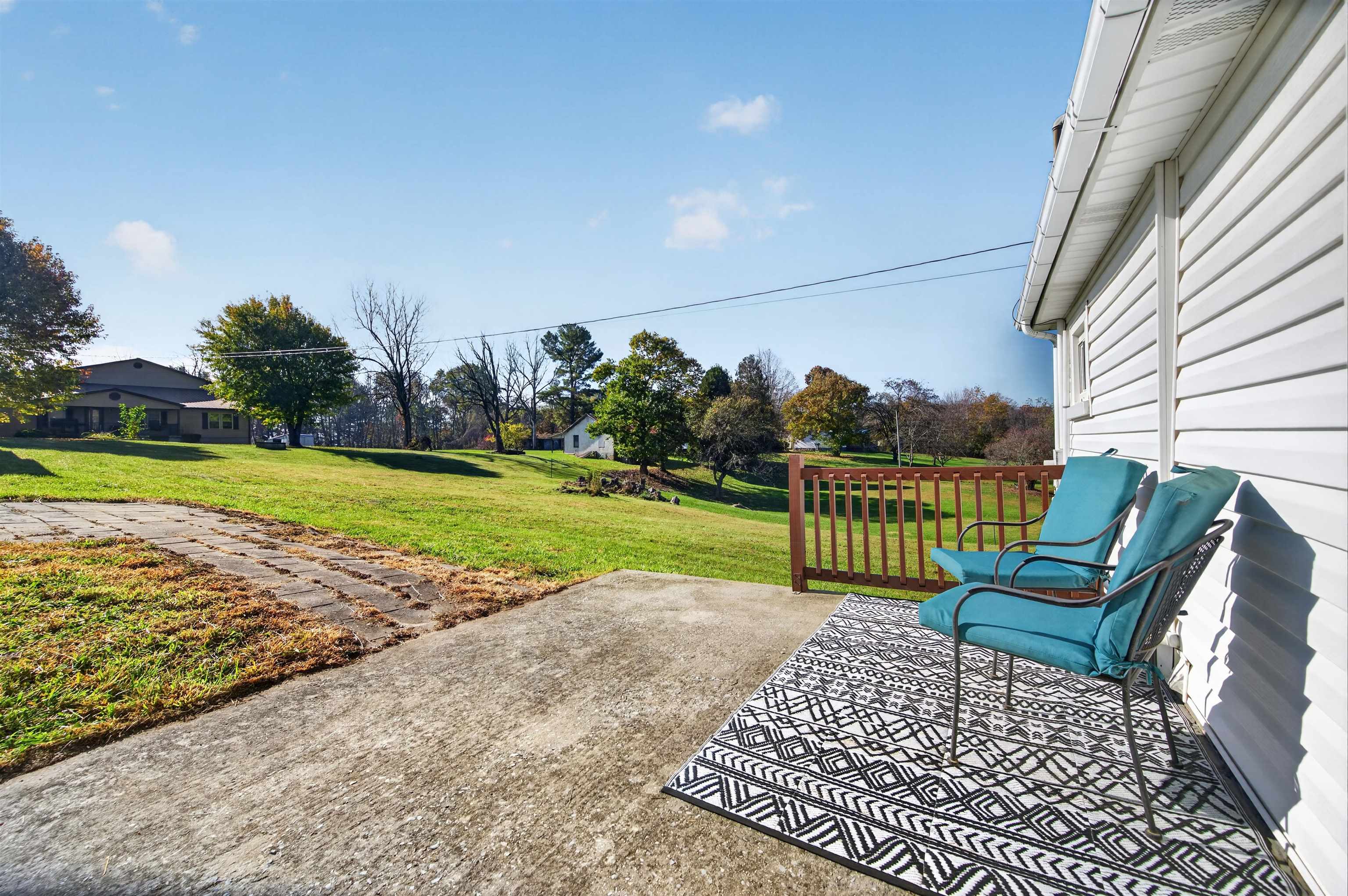 3445 W Lee Highway Wytheville VA 24382