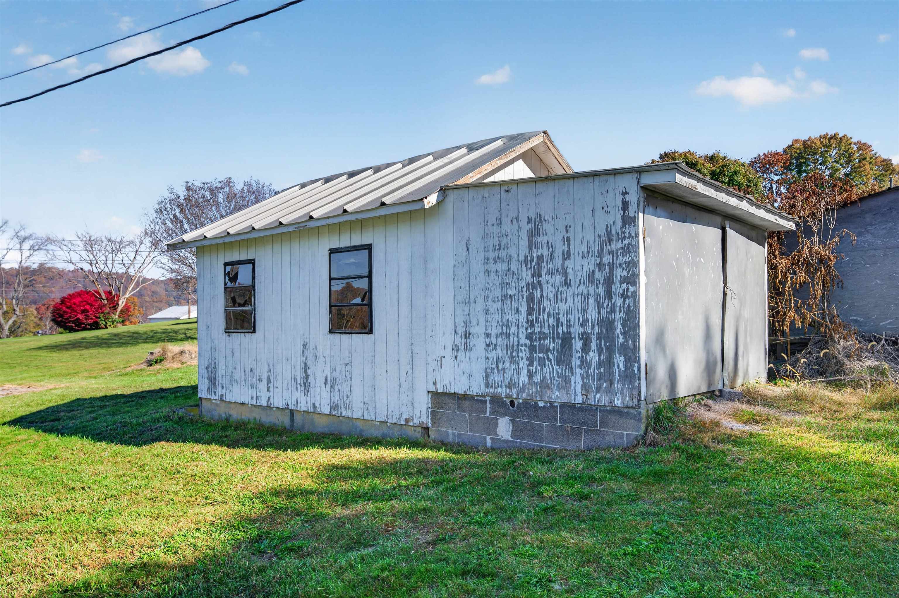 3445 W Lee Highway Wytheville VA 24382