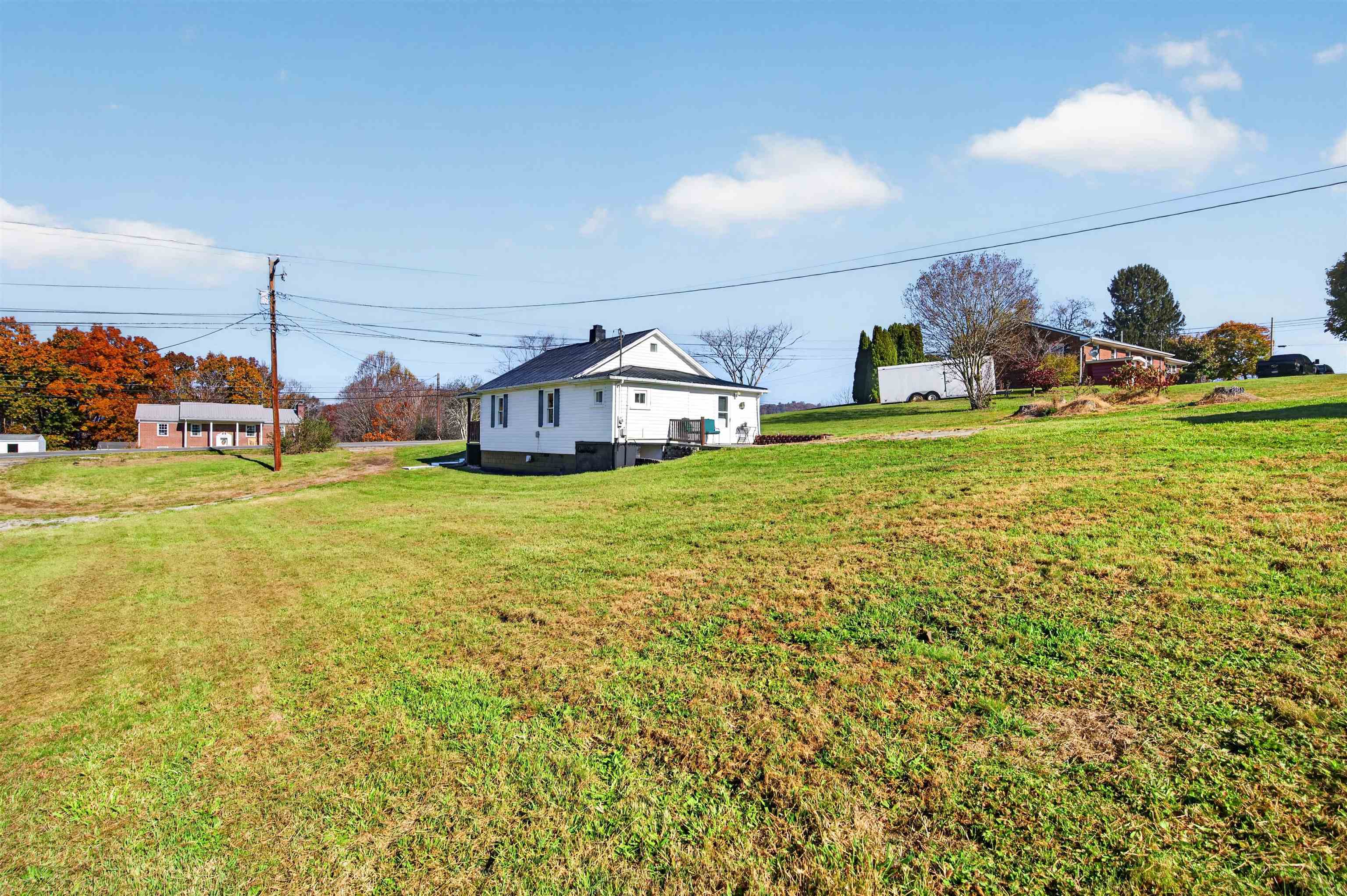 3445 W Lee Highway Wytheville VA 24382