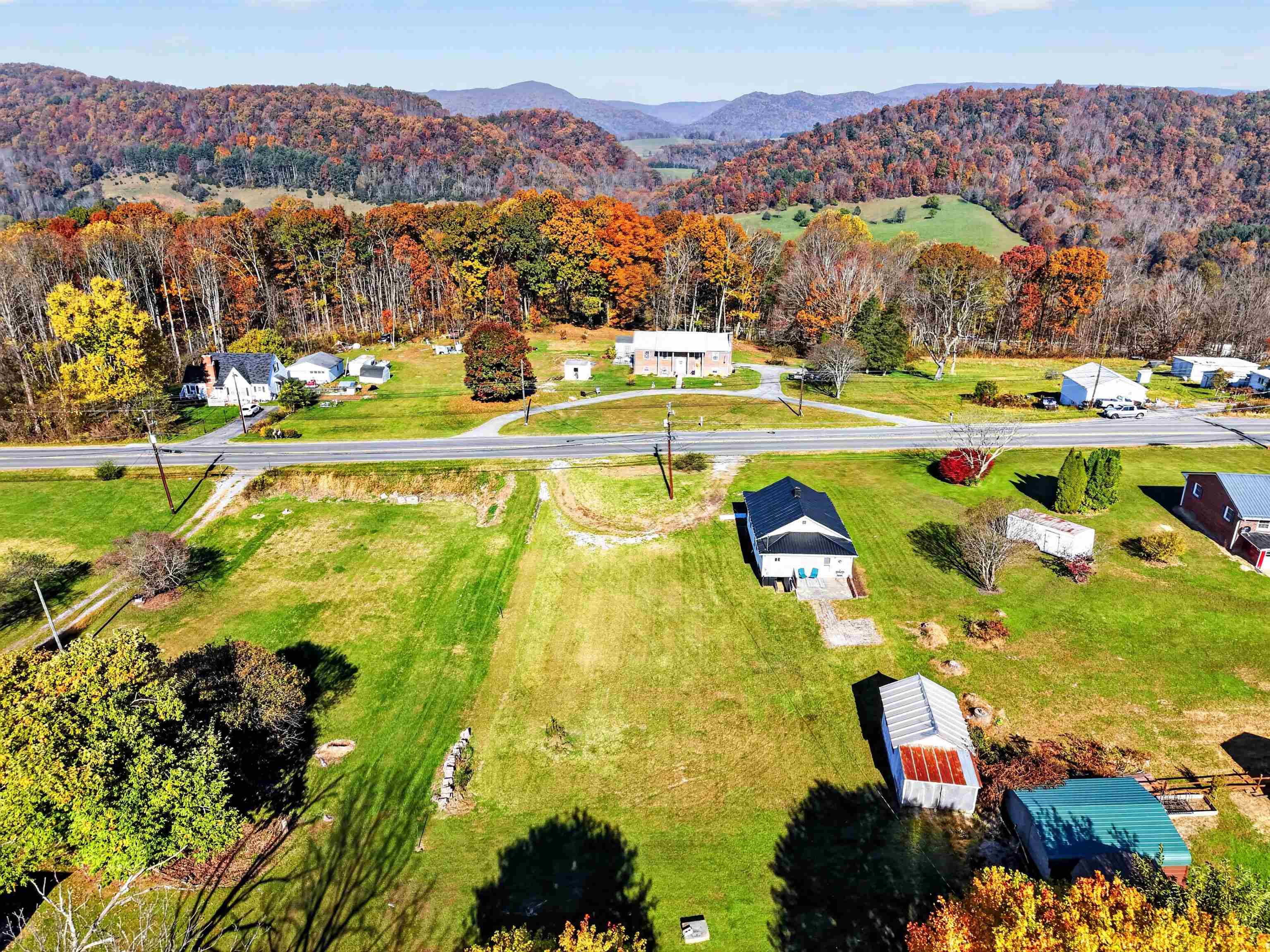 3445 W Lee Highway Wytheville VA 24382