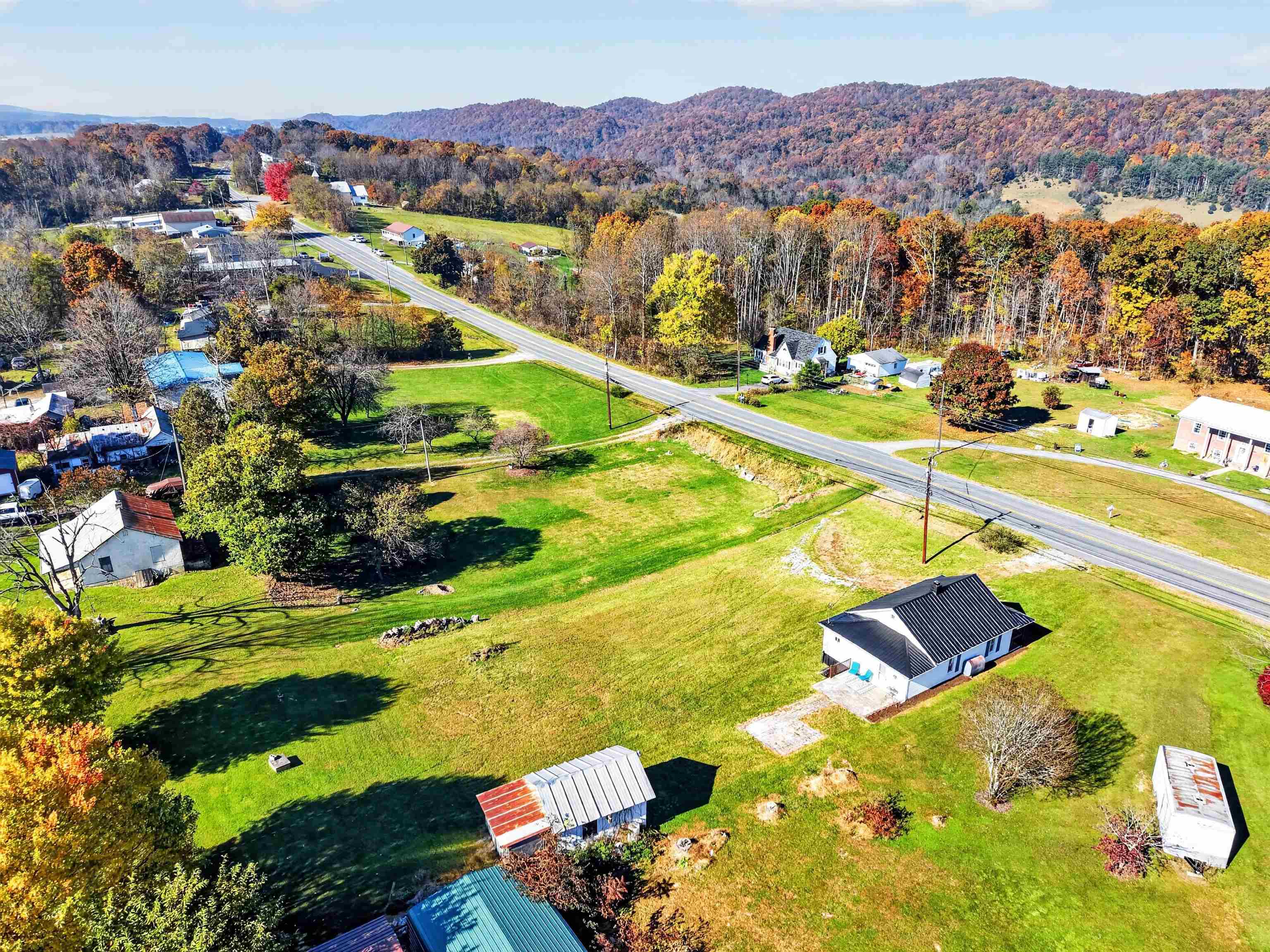 3445 W Lee Highway Wytheville VA 24382