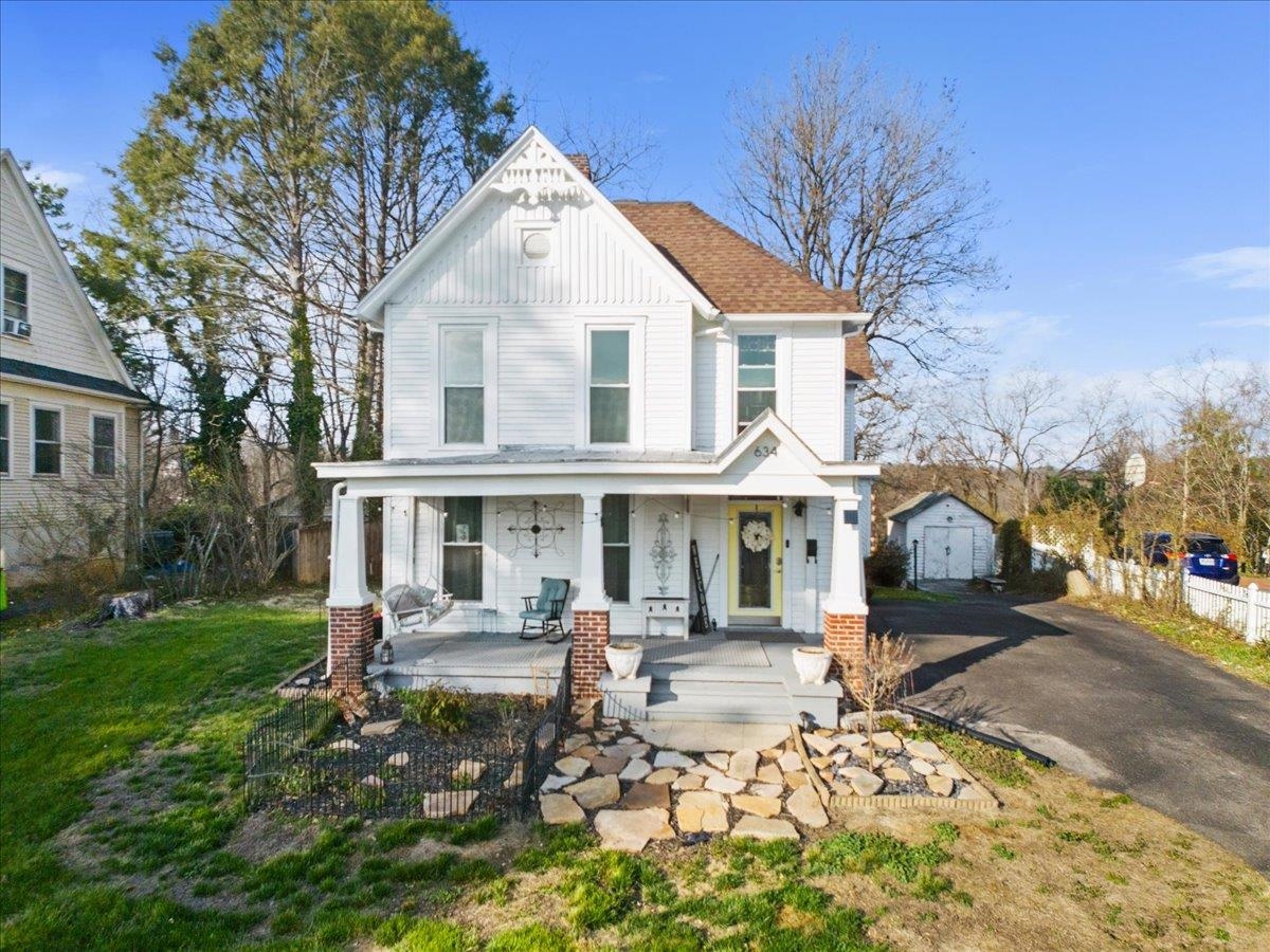 634 Prospect Avenue Pulaski VA 24301