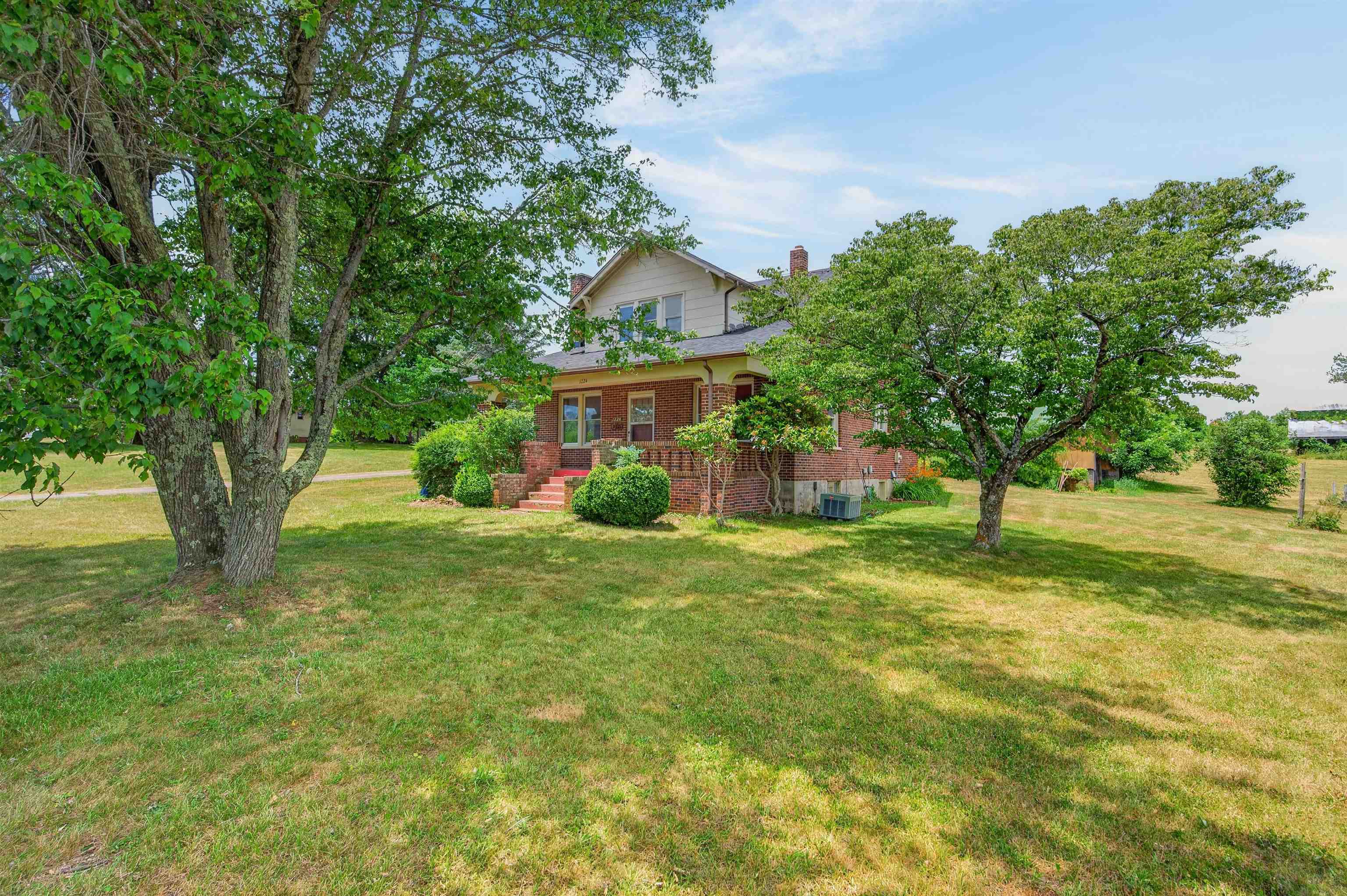 1224 Floyd Highway S Floyd VA 24091