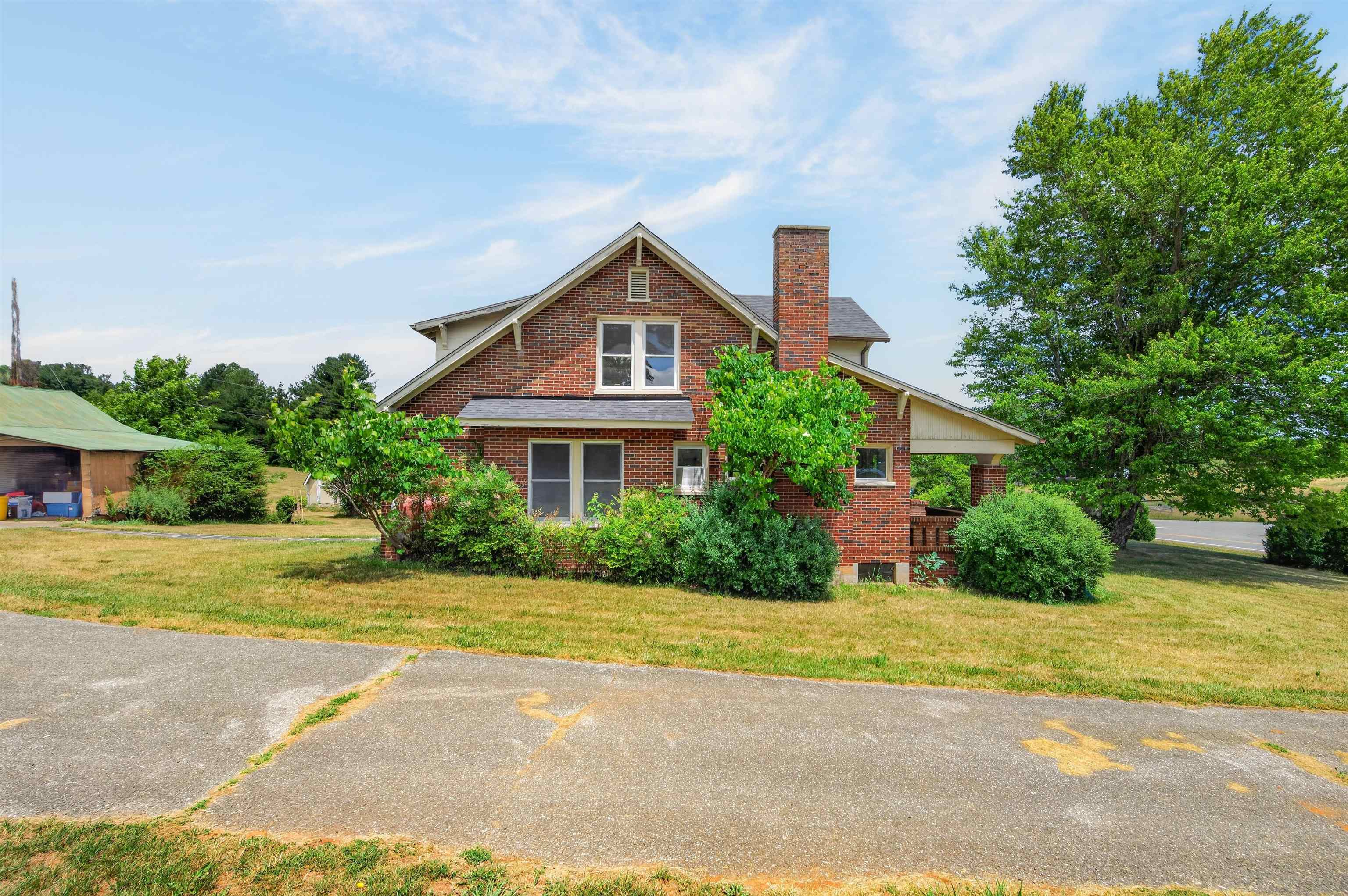 1224 Floyd Highway S Floyd VA 24091