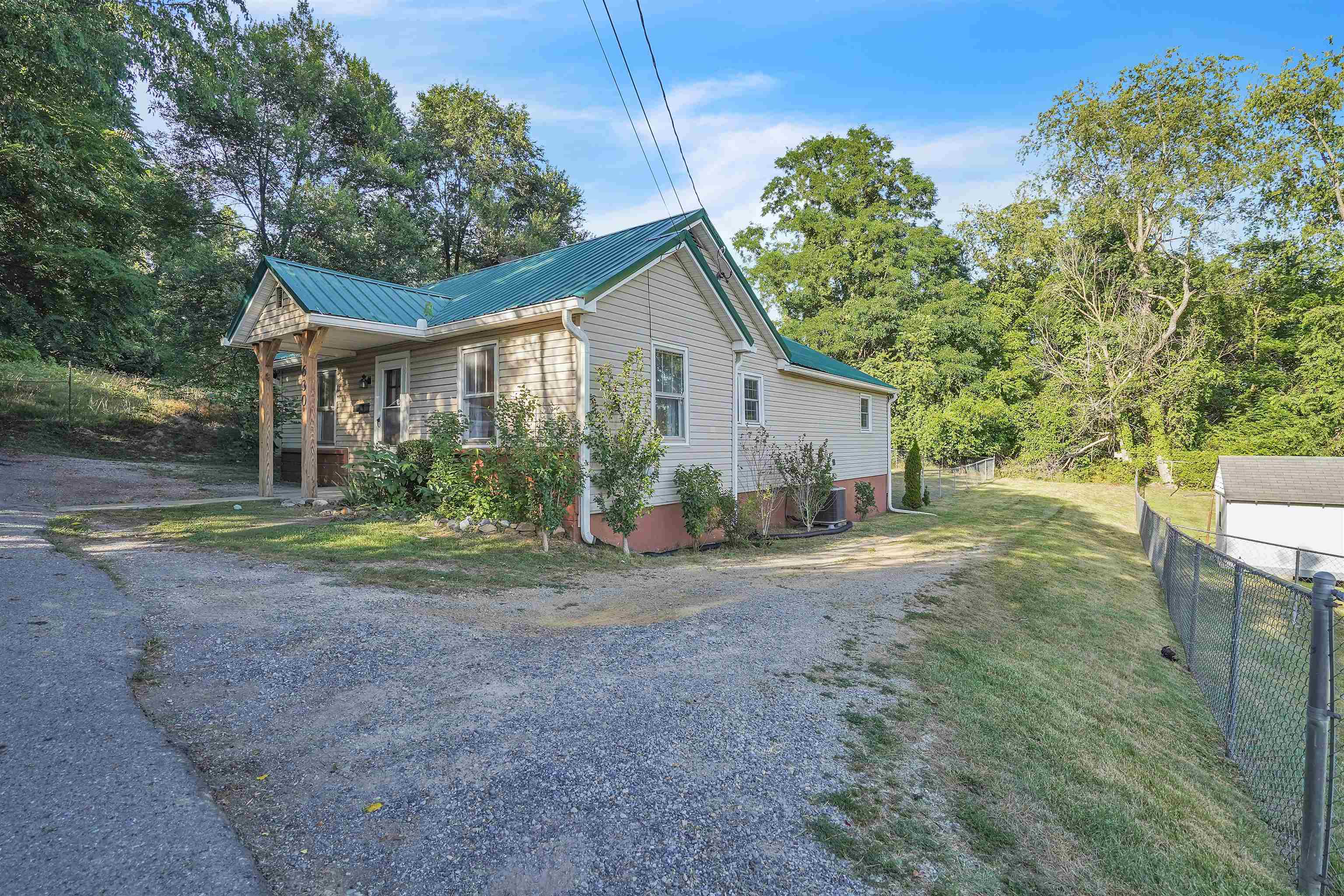 630 Lafayette Street Pulaski VA 24301