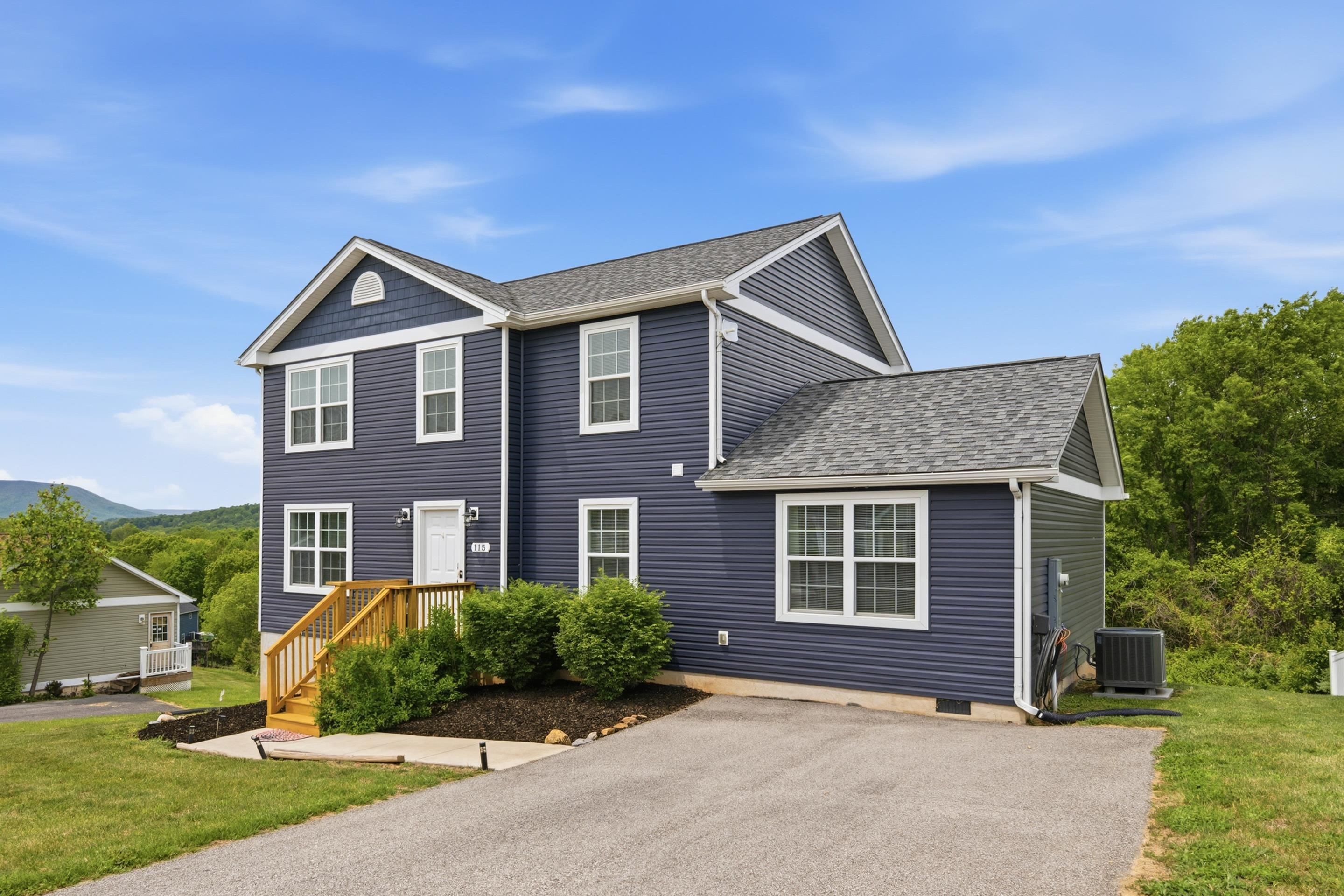 115 Prairie View Lane Pembroke VA 24136