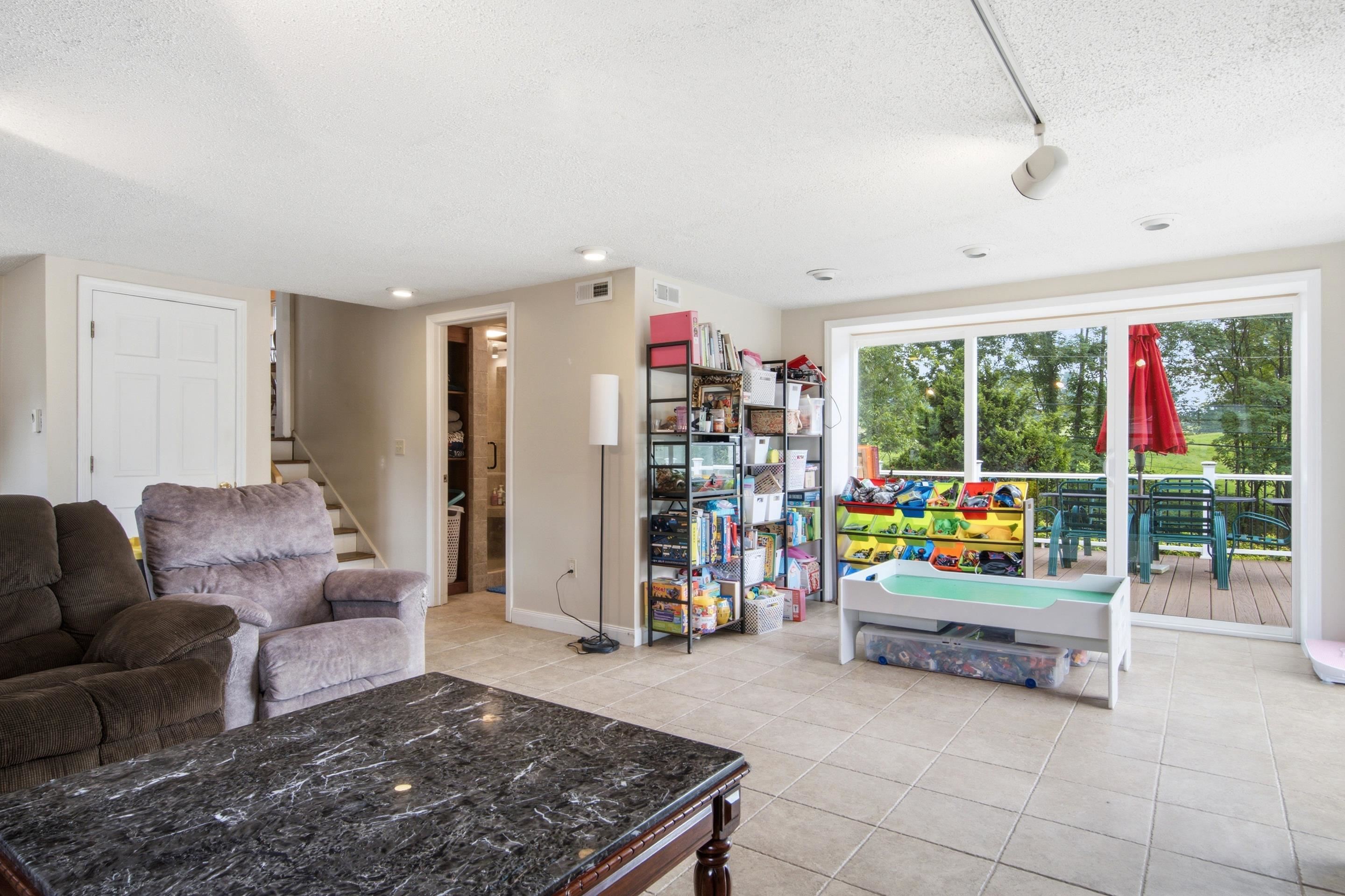 75 Walnut Drive NW Christiansburg VA 24073