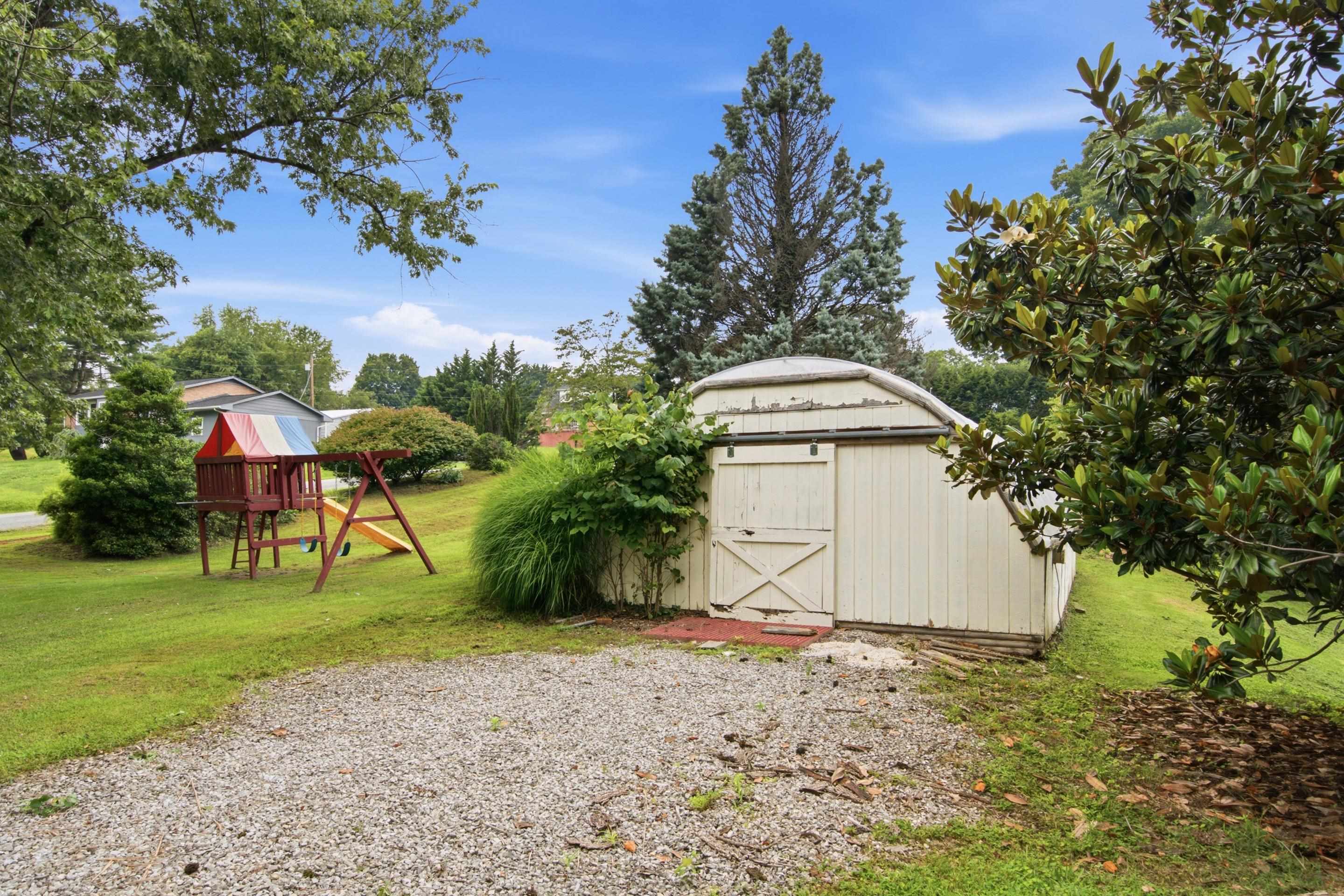 75 Walnut Drive NW Christiansburg VA 24073