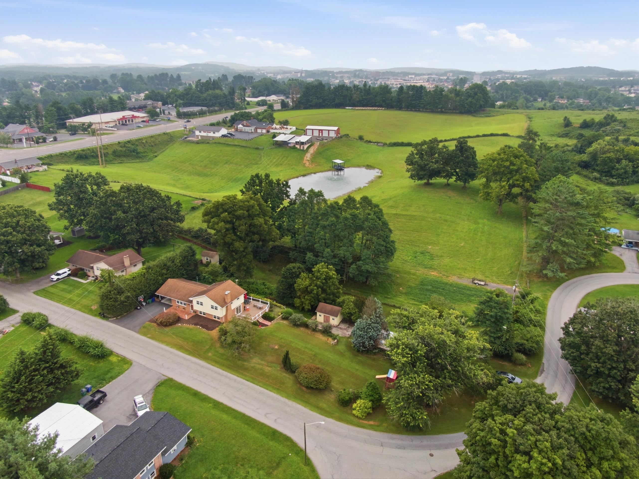75 Walnut Drive NW Christiansburg VA 24073