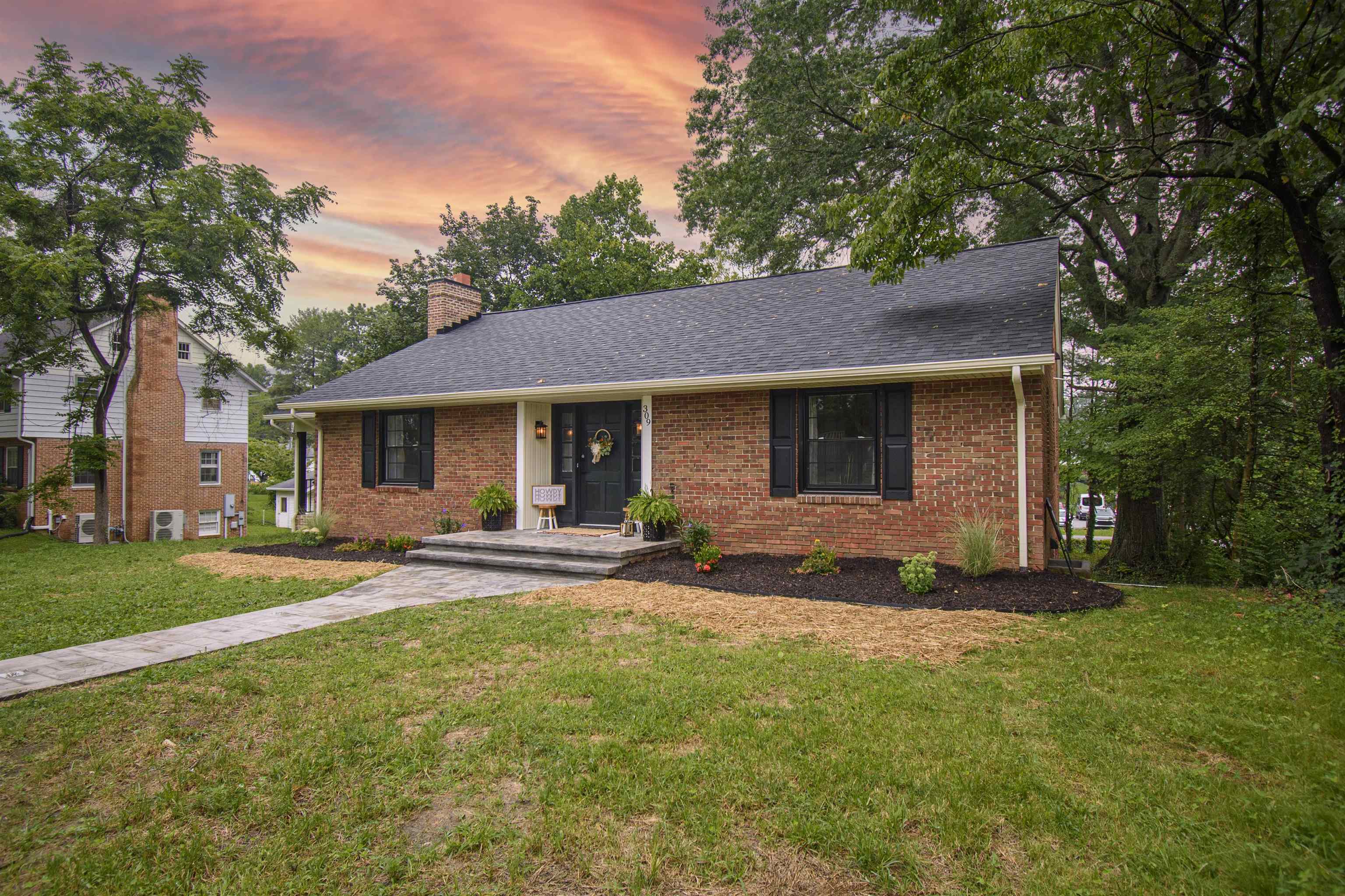 309 Dunton Drive Blacksburg VA 24060