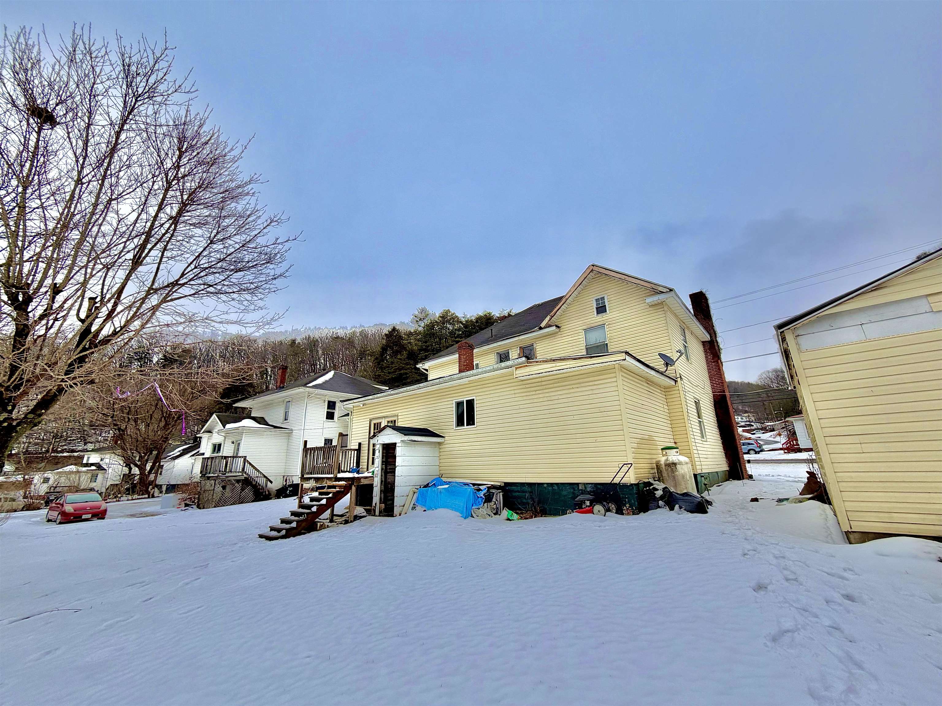 332 S College Avenue Bluefield VA 24605