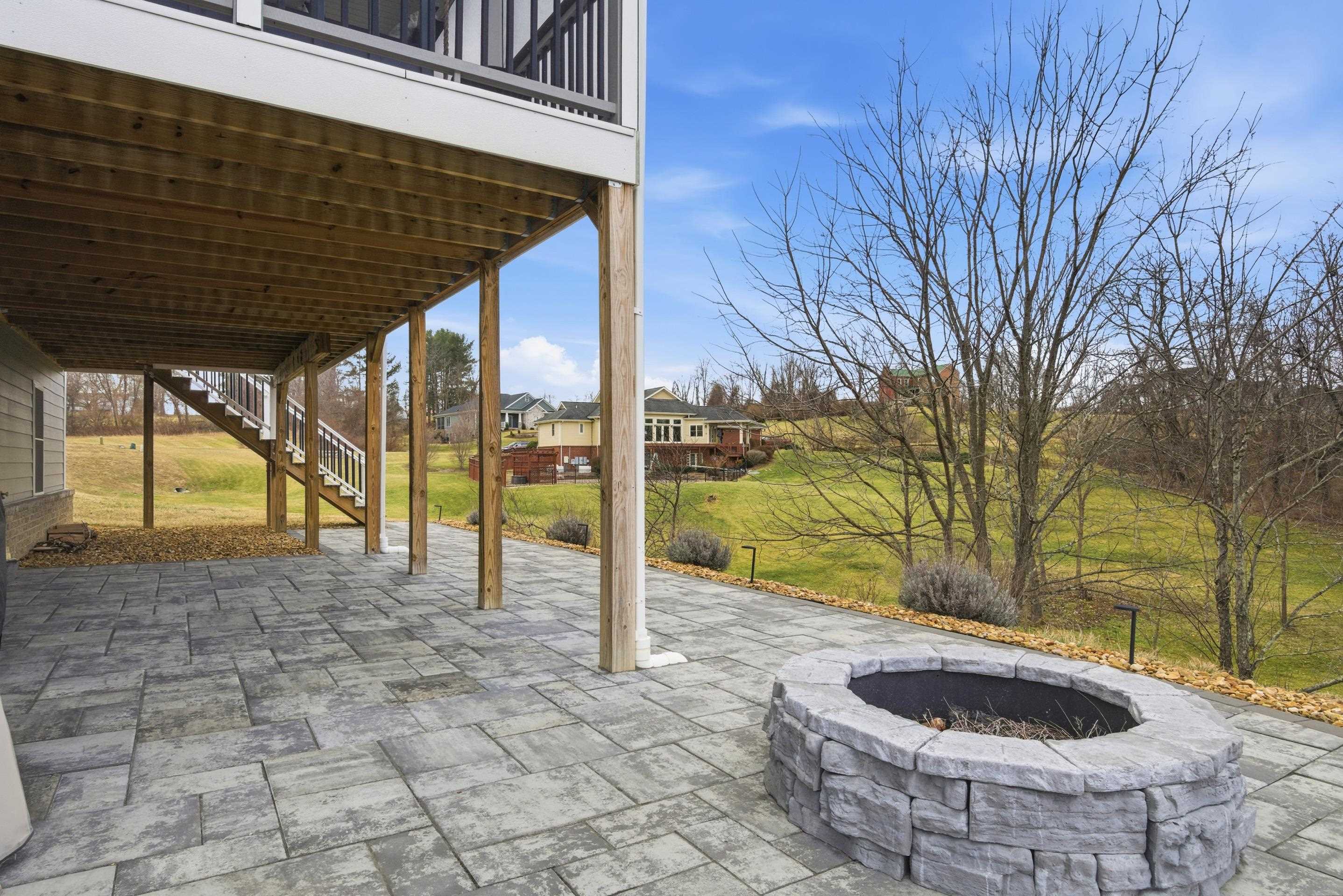 1901 Westminster Court Blacksburg VA 24060