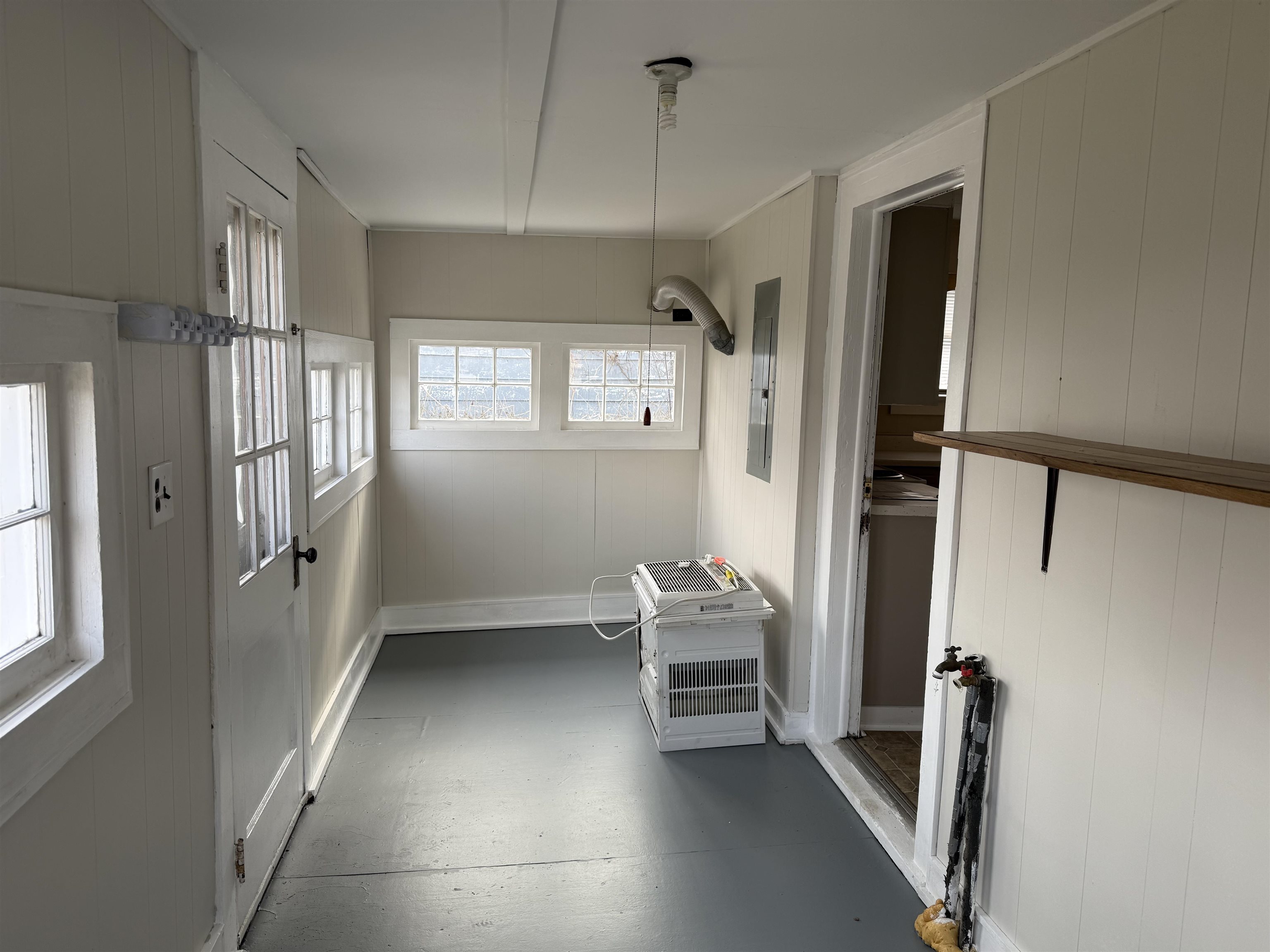 104 Sharp Street Pearisburg VA 24134