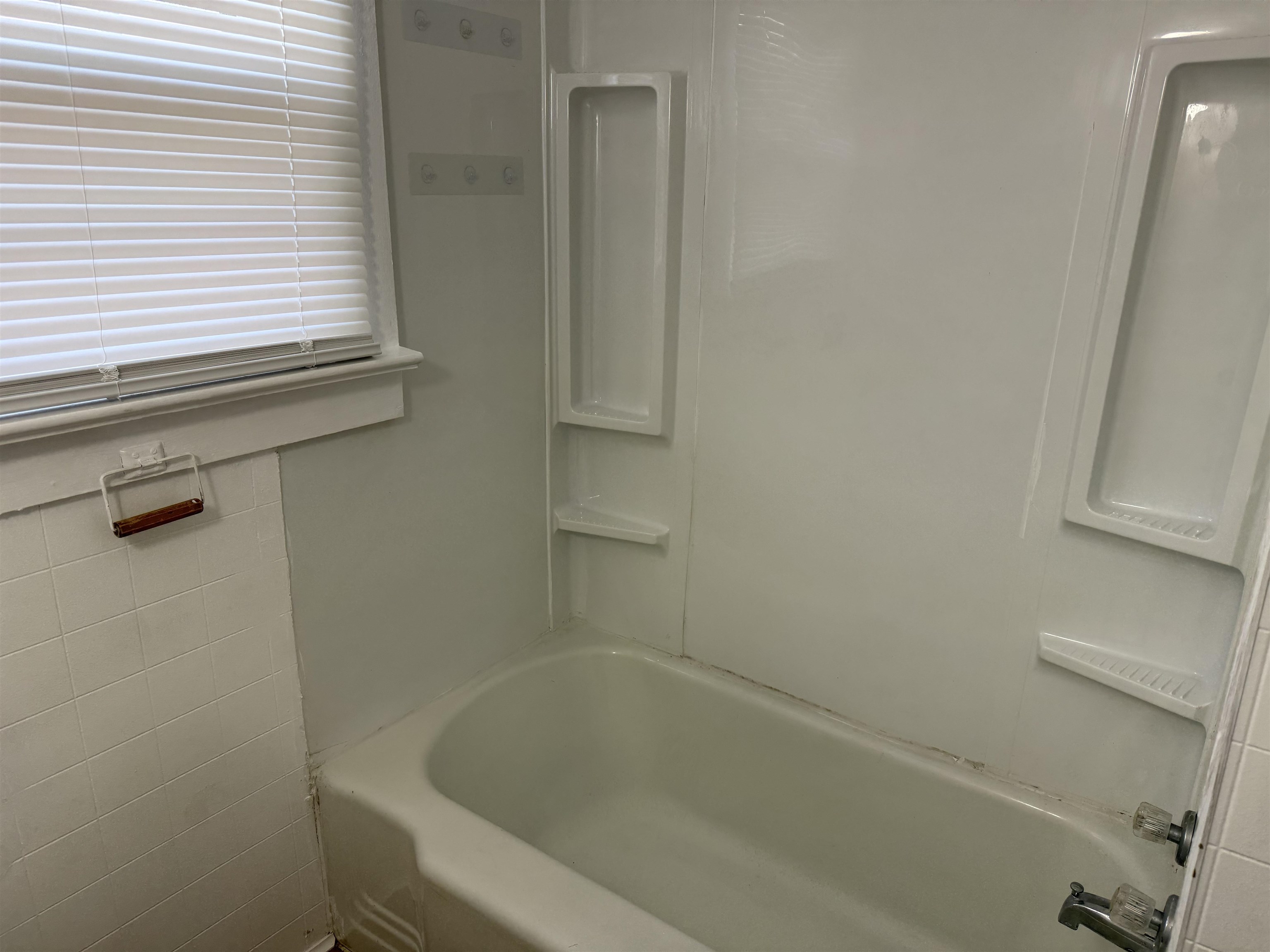 104 Sharp Street Pearisburg VA 24134