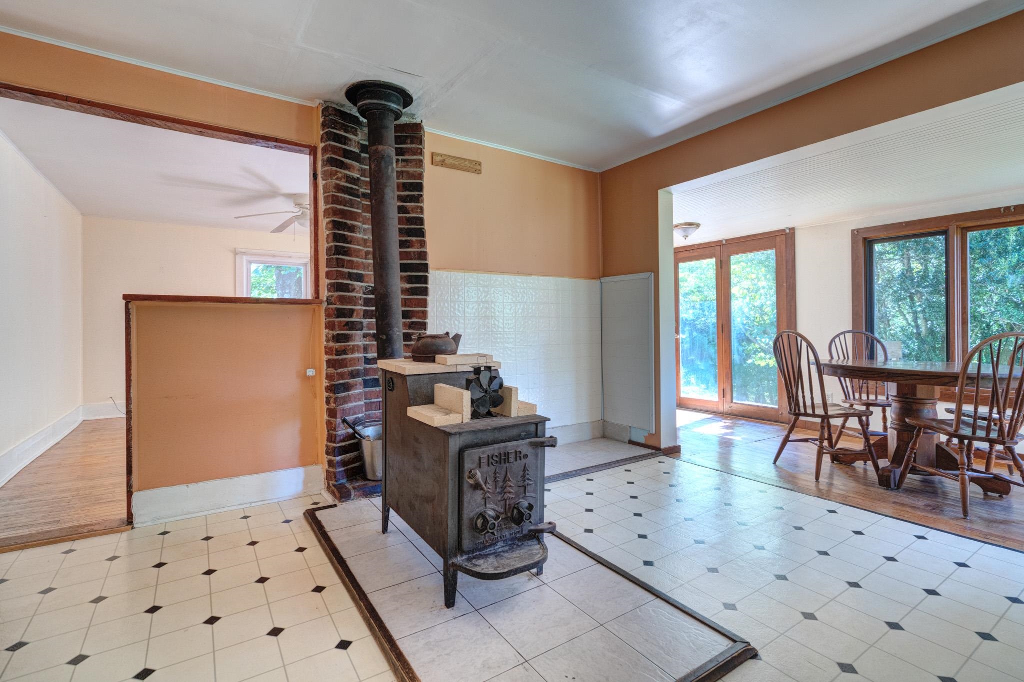 1703 Butternut Road Blacksburg VA 24060