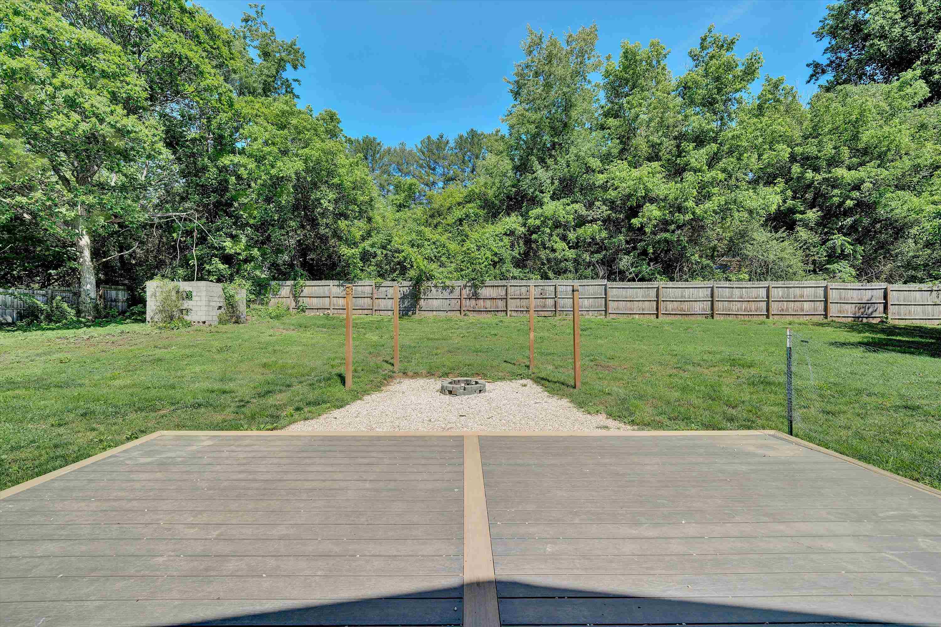 1870 Wolf Creek Road Narrows VA 24124