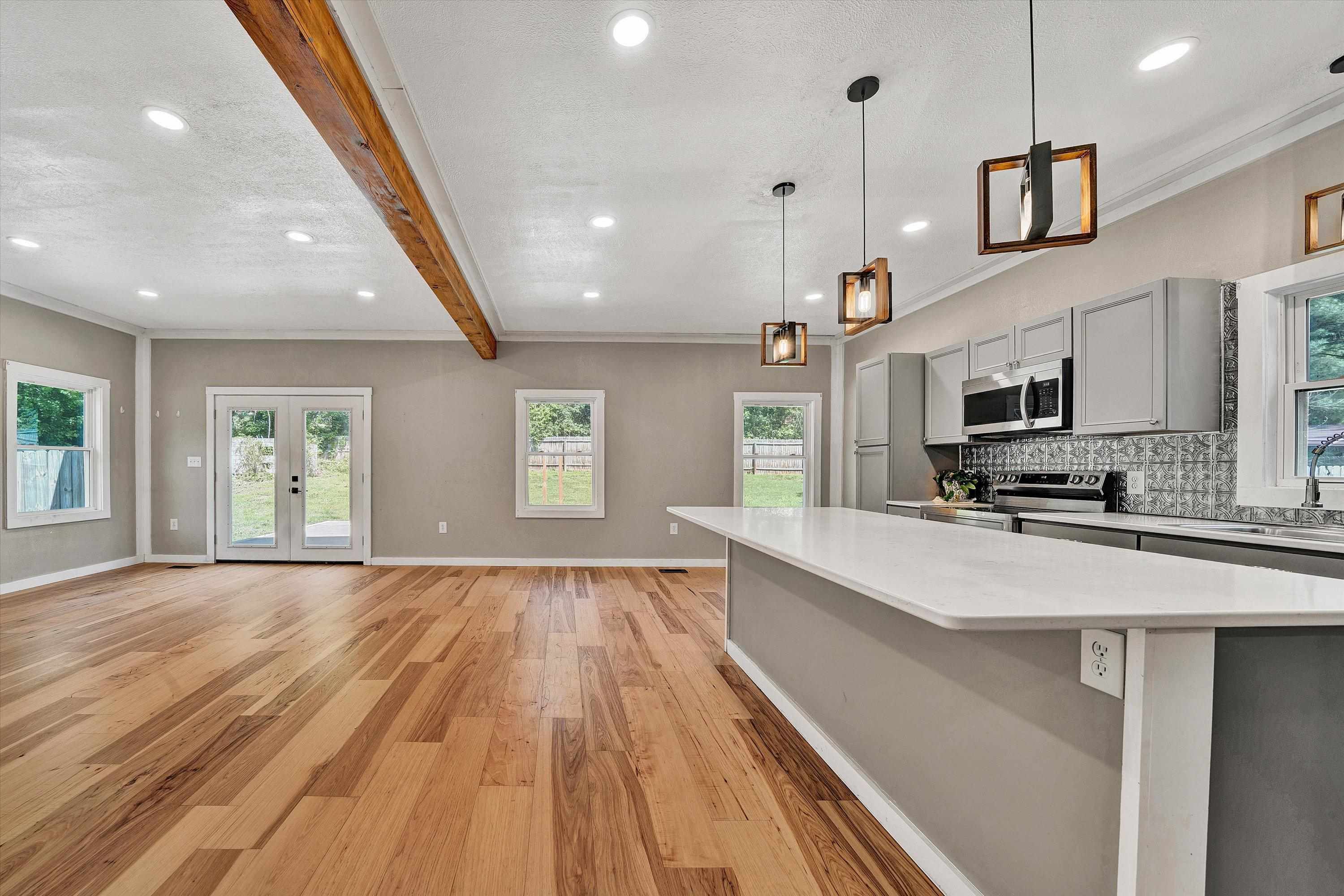 1870 Wolf Creek Road Narrows VA 24124