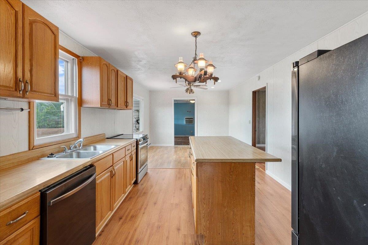 318 Sunny Ridge Road Pearisburg VA 24134