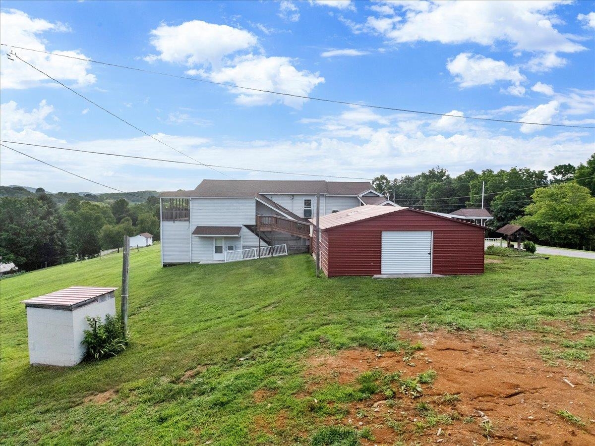 318 Sunny Ridge Road Pearisburg VA 24134