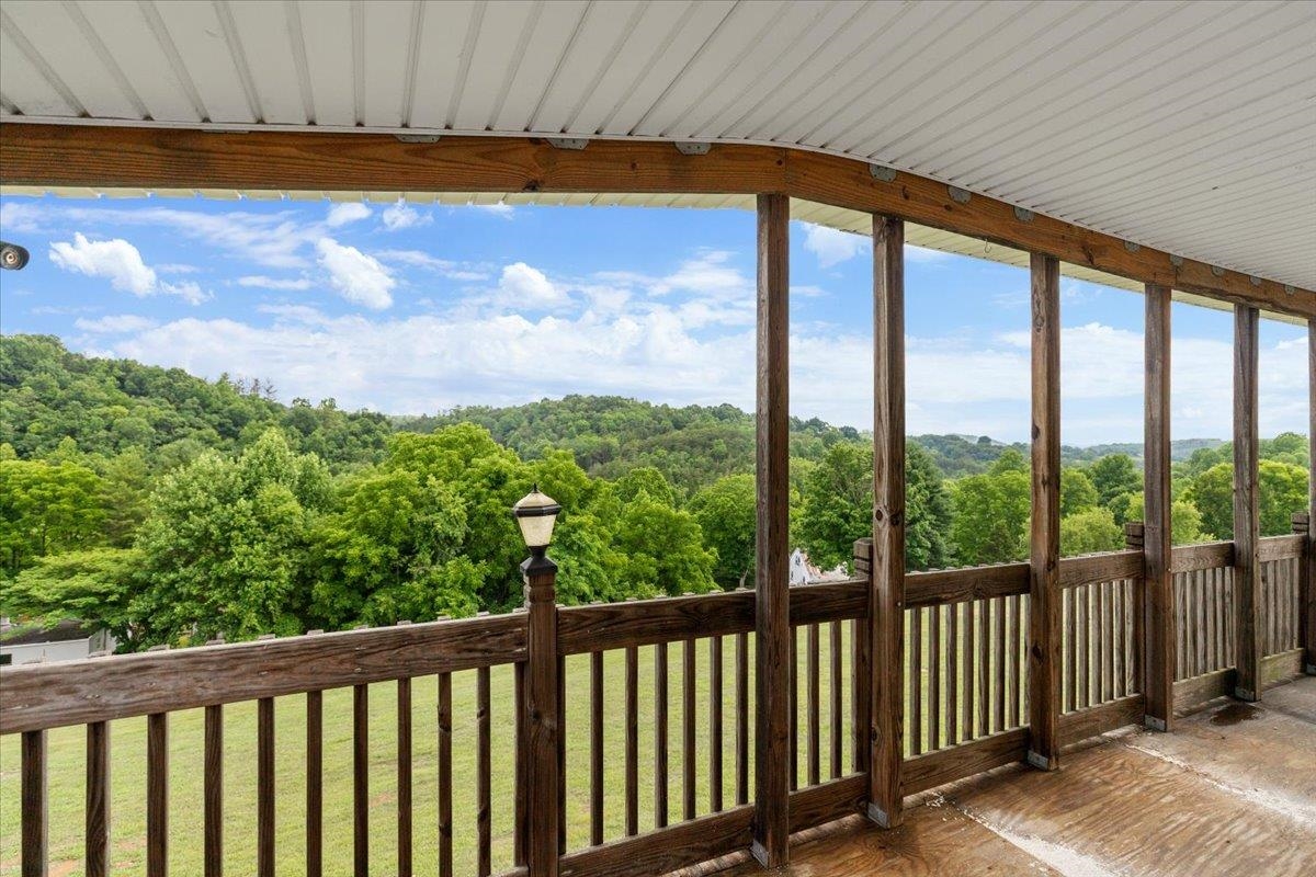 318 Sunny Ridge Road Pearisburg VA 24134